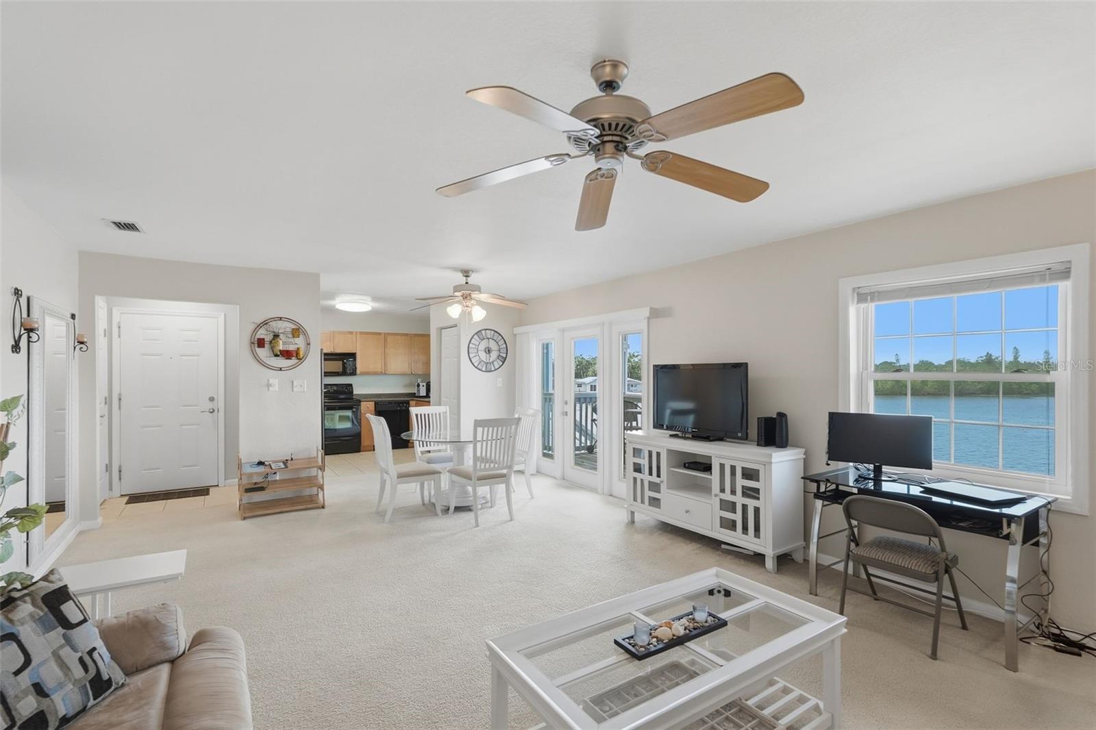 Image 5 of 43 For 3783 Pompano  D
