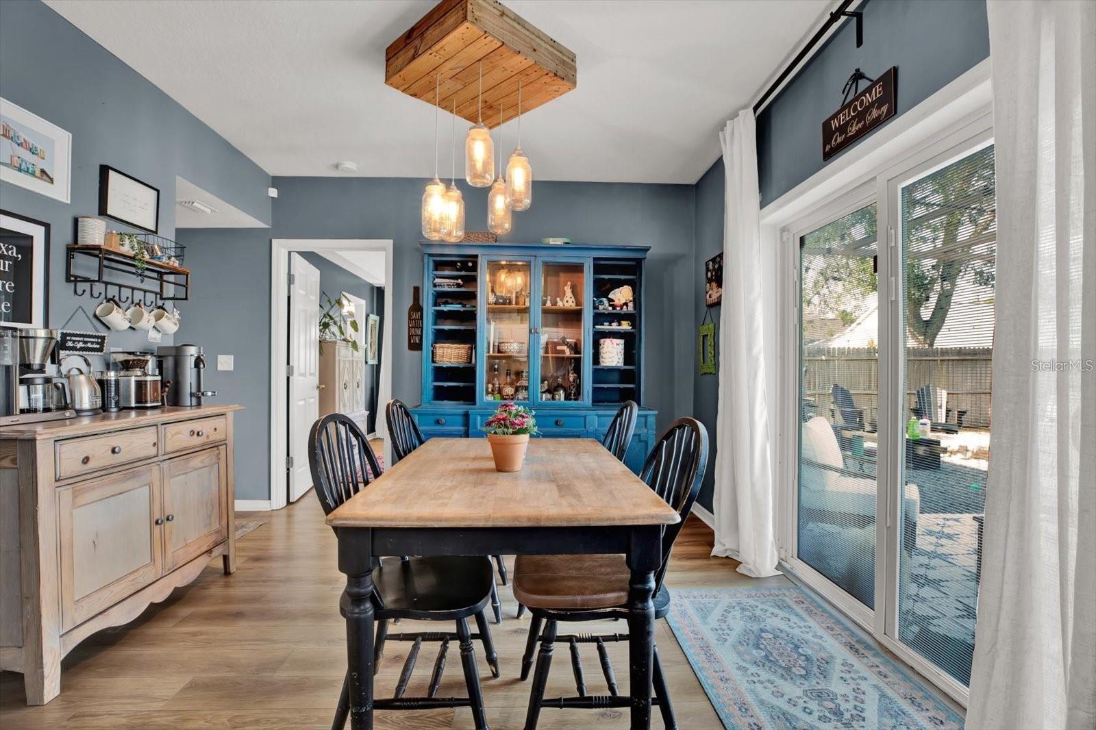 Image 6 of 18 For 6526 Summer Cove Drive