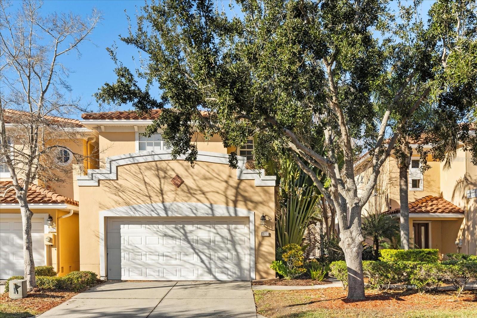 Image 3 of 30 For 171 Valencia Circle