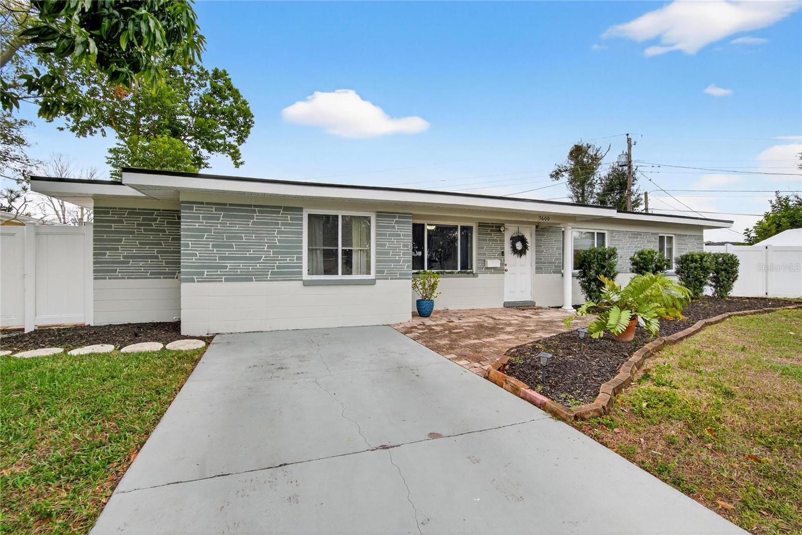 Details for 5600 32nd Avenue N, ST PETERSBURG, FL 33710