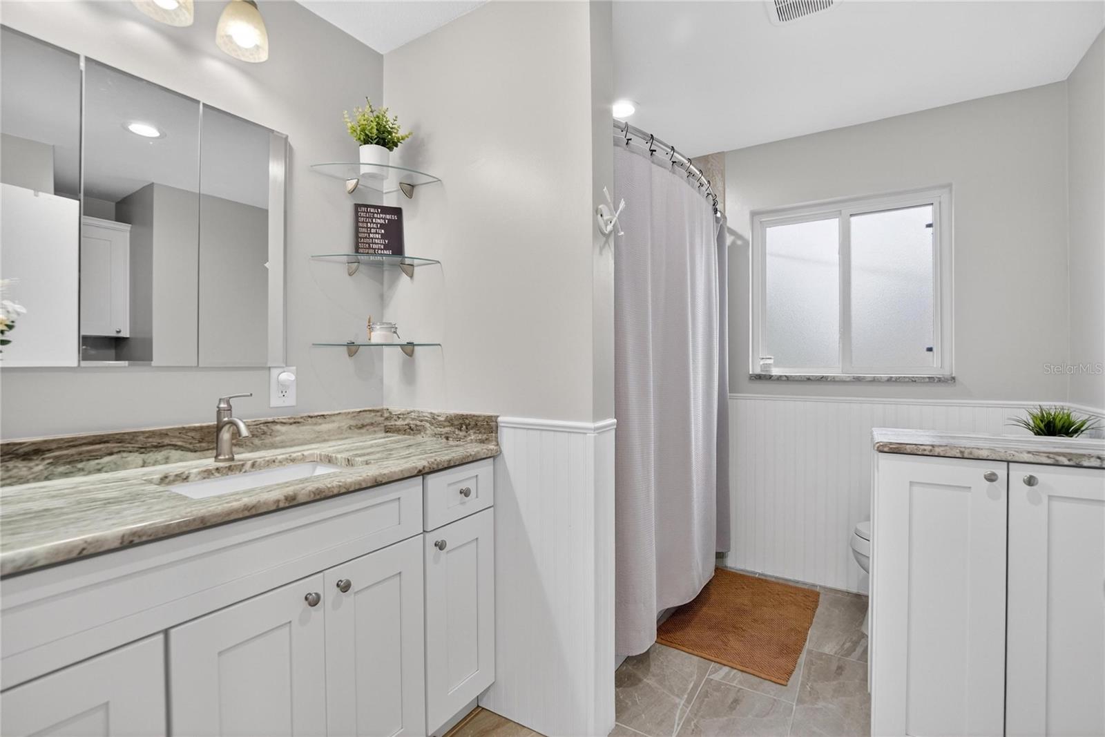 Image 17 of 29 For 5600 32nd Avenue N