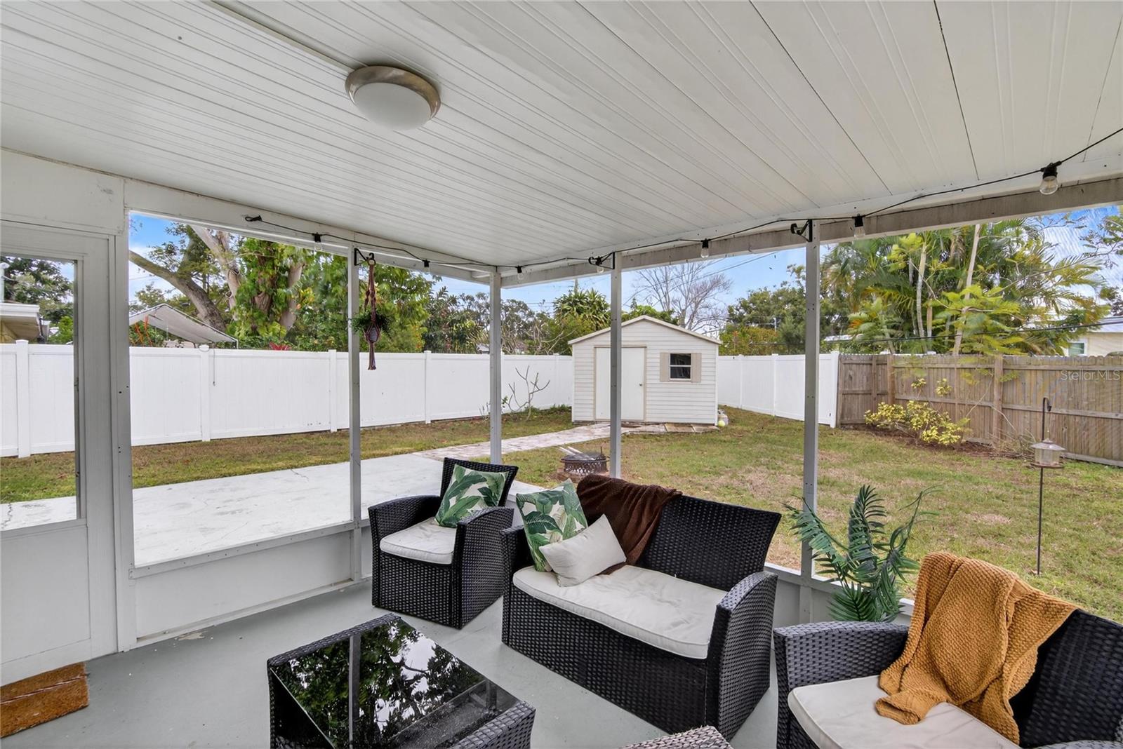 Image 22 of 29 For 5600 32nd Avenue N