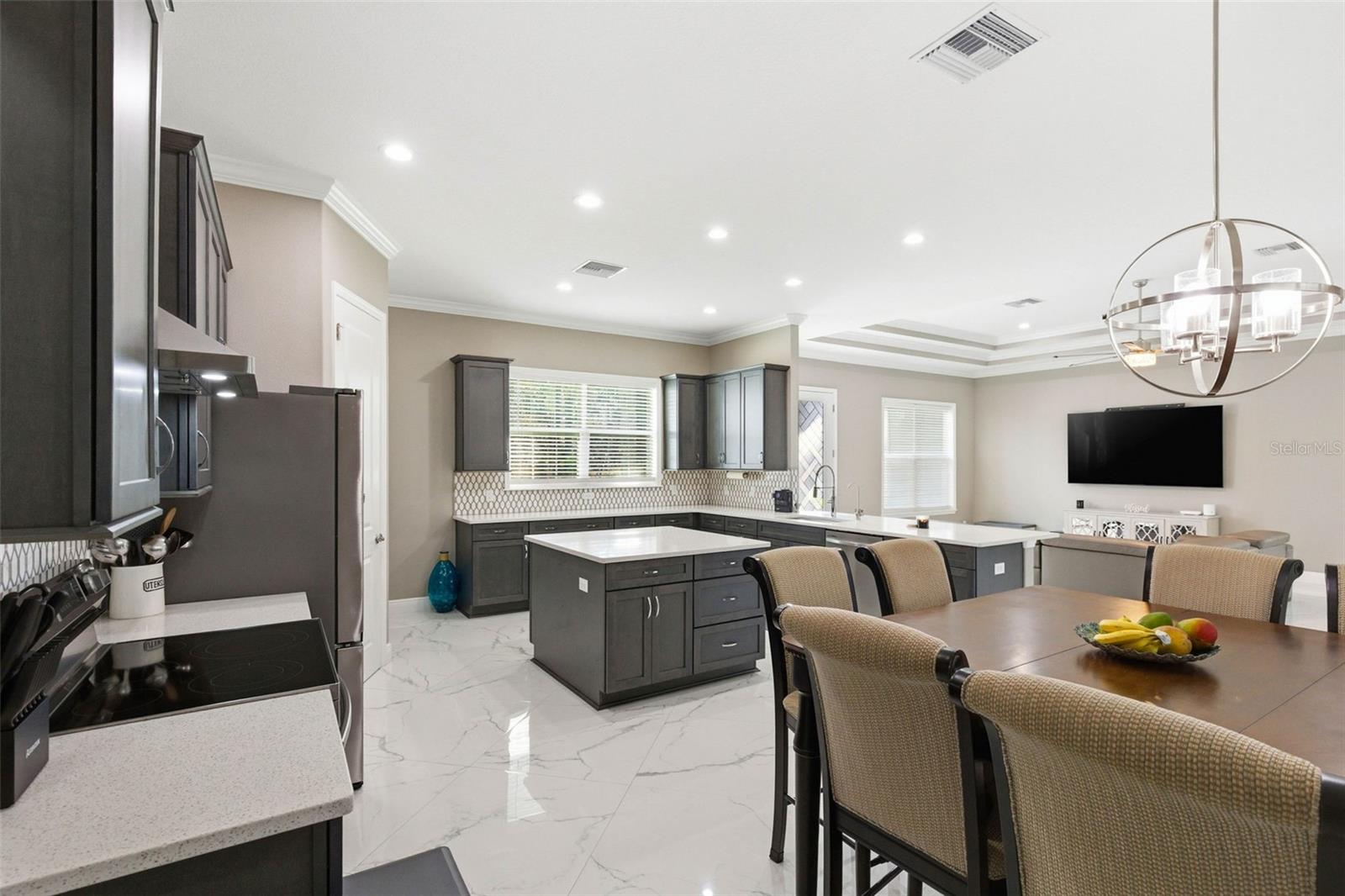 Image 15 of 72 For 6055 Rio Grande Drive