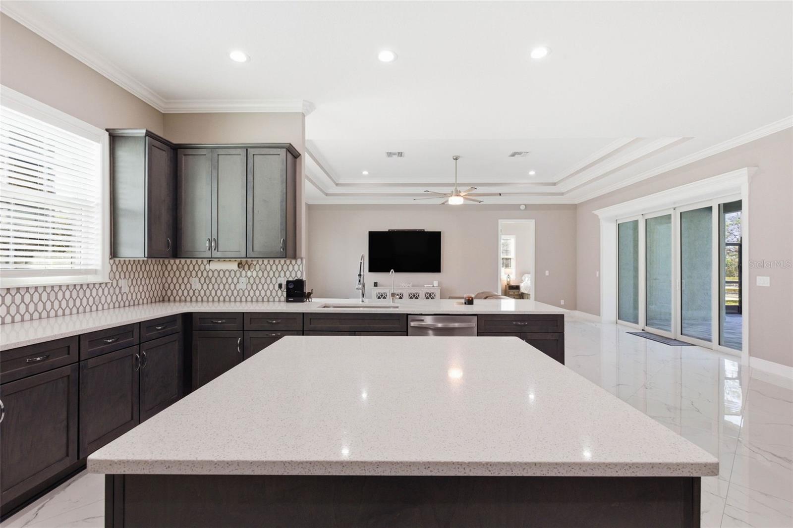 Image 19 of 72 For 6055 Rio Grande Drive