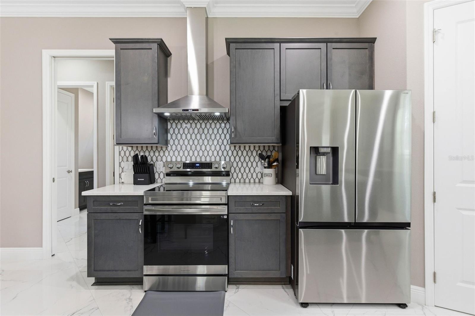 Image 21 of 72 For 6055 Rio Grande Drive