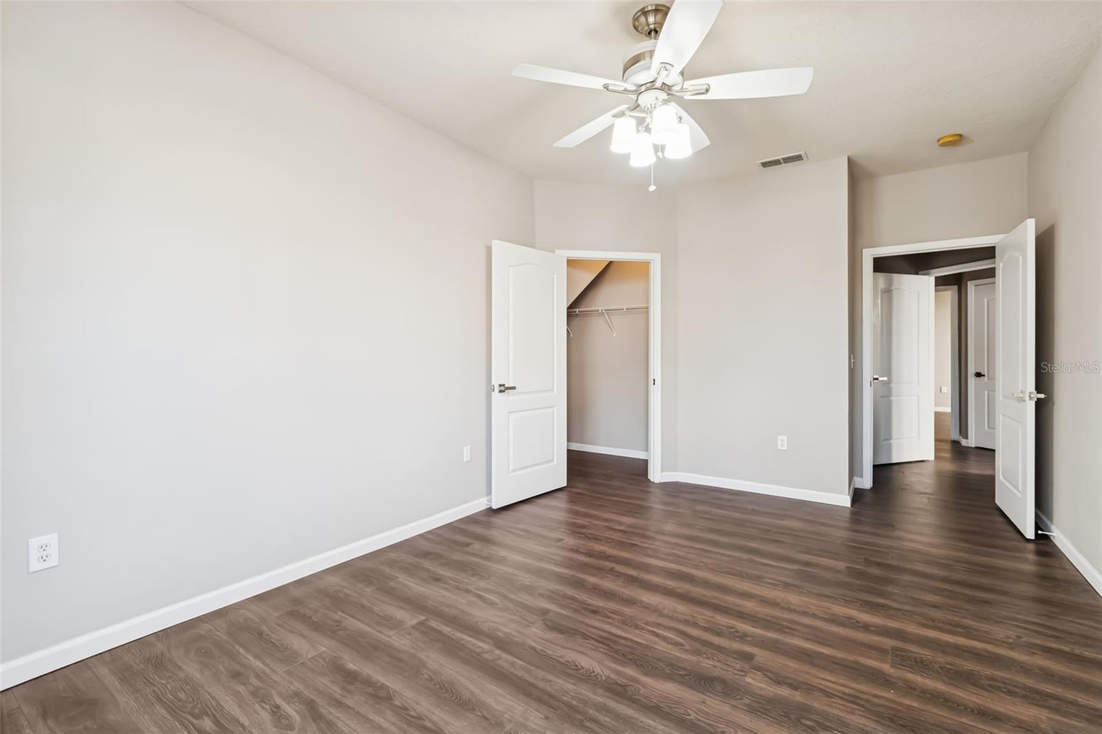 Image 21 of 54 For 17978 Villa Creek Drive