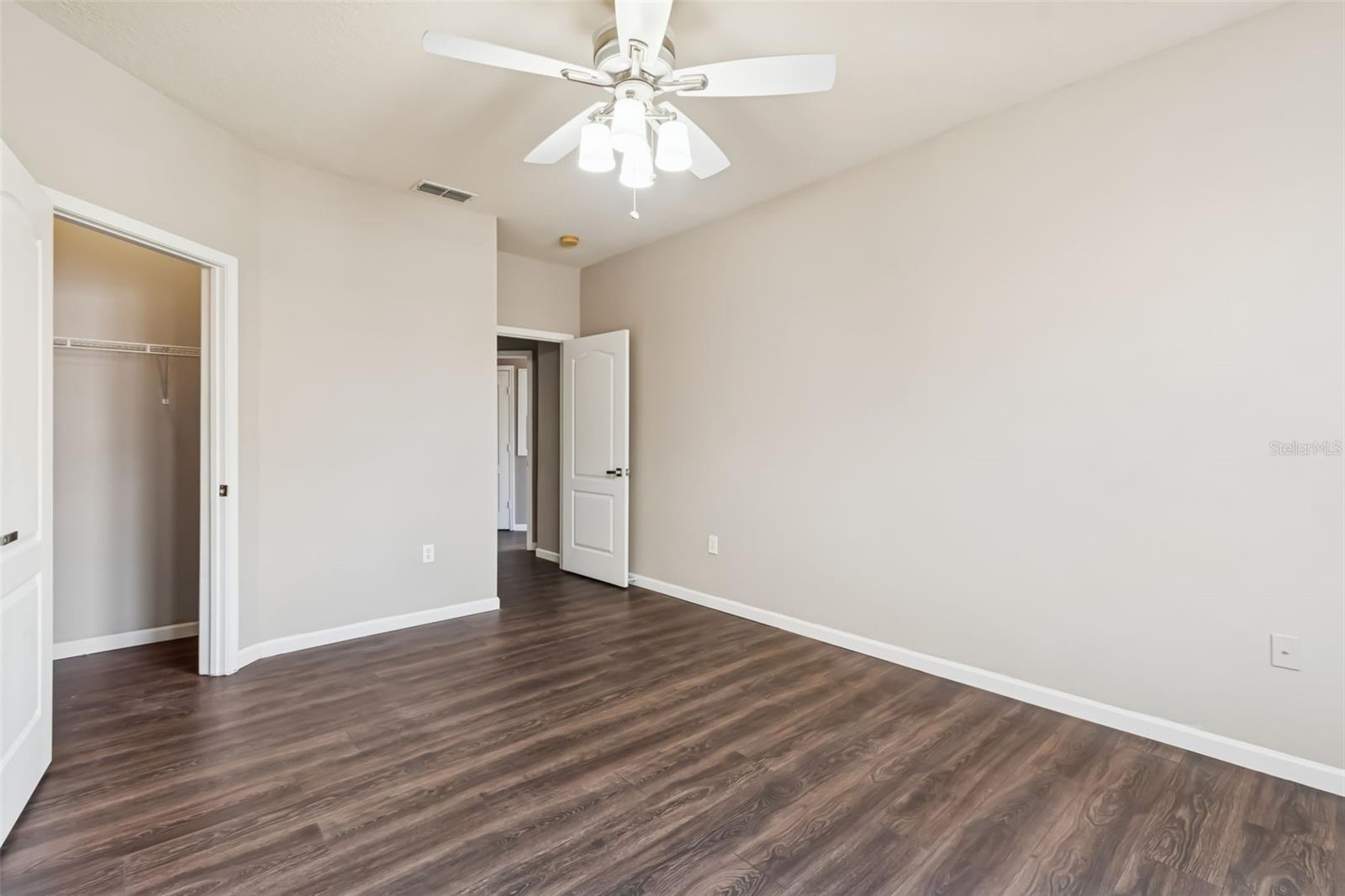 Image 22 of 54 For 17978 Villa Creek Drive