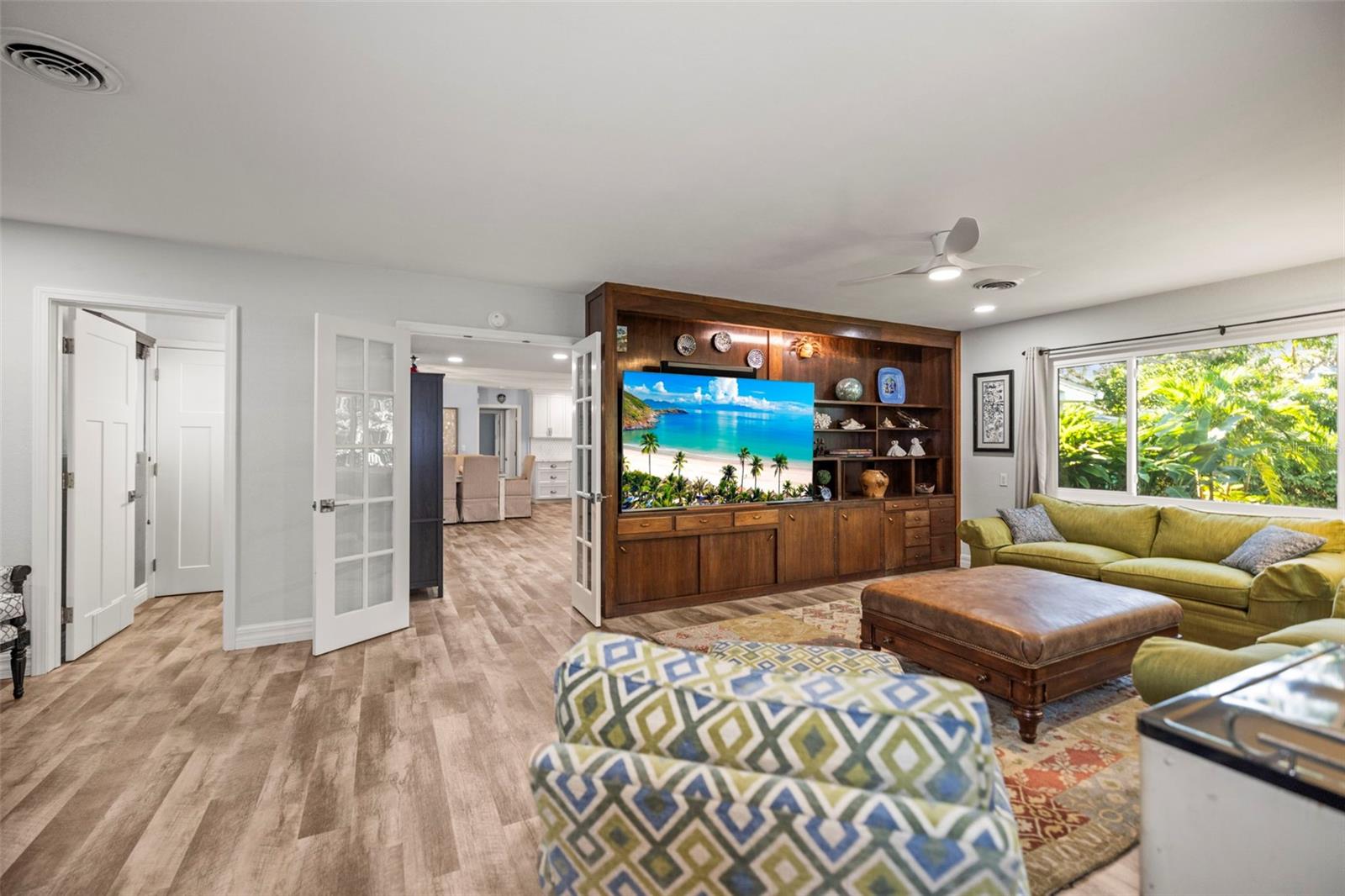 Image 21 of 84 For 400 Broadway