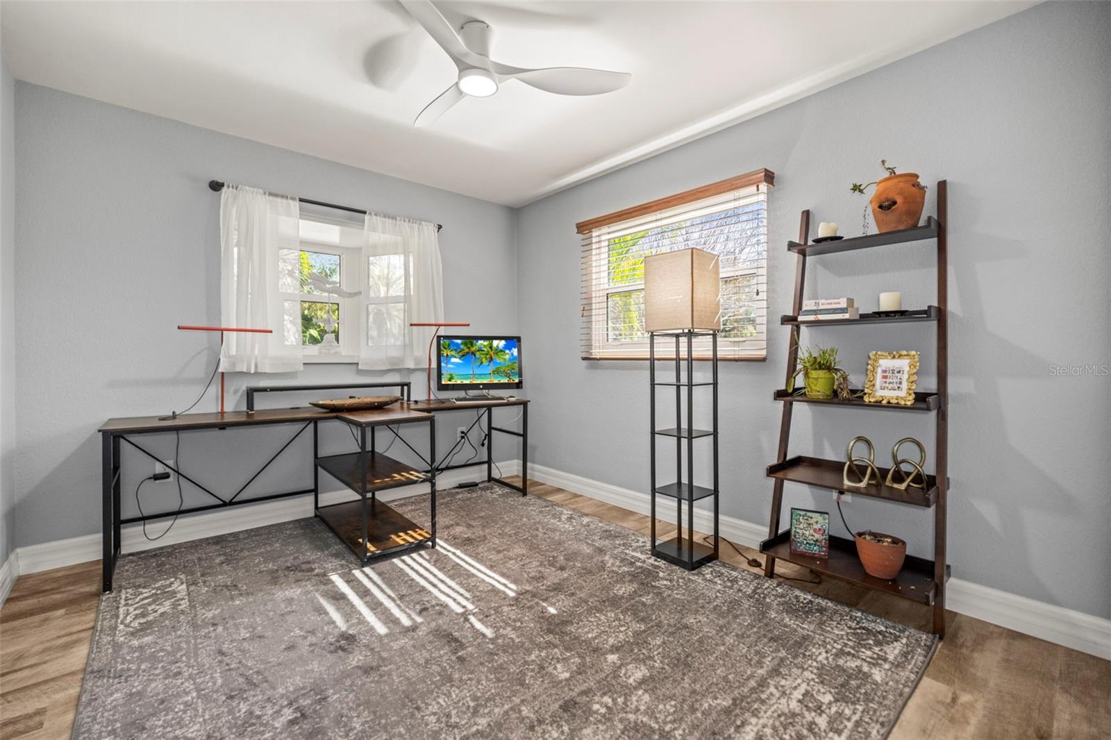 Image 48 of 84 For 400 Broadway