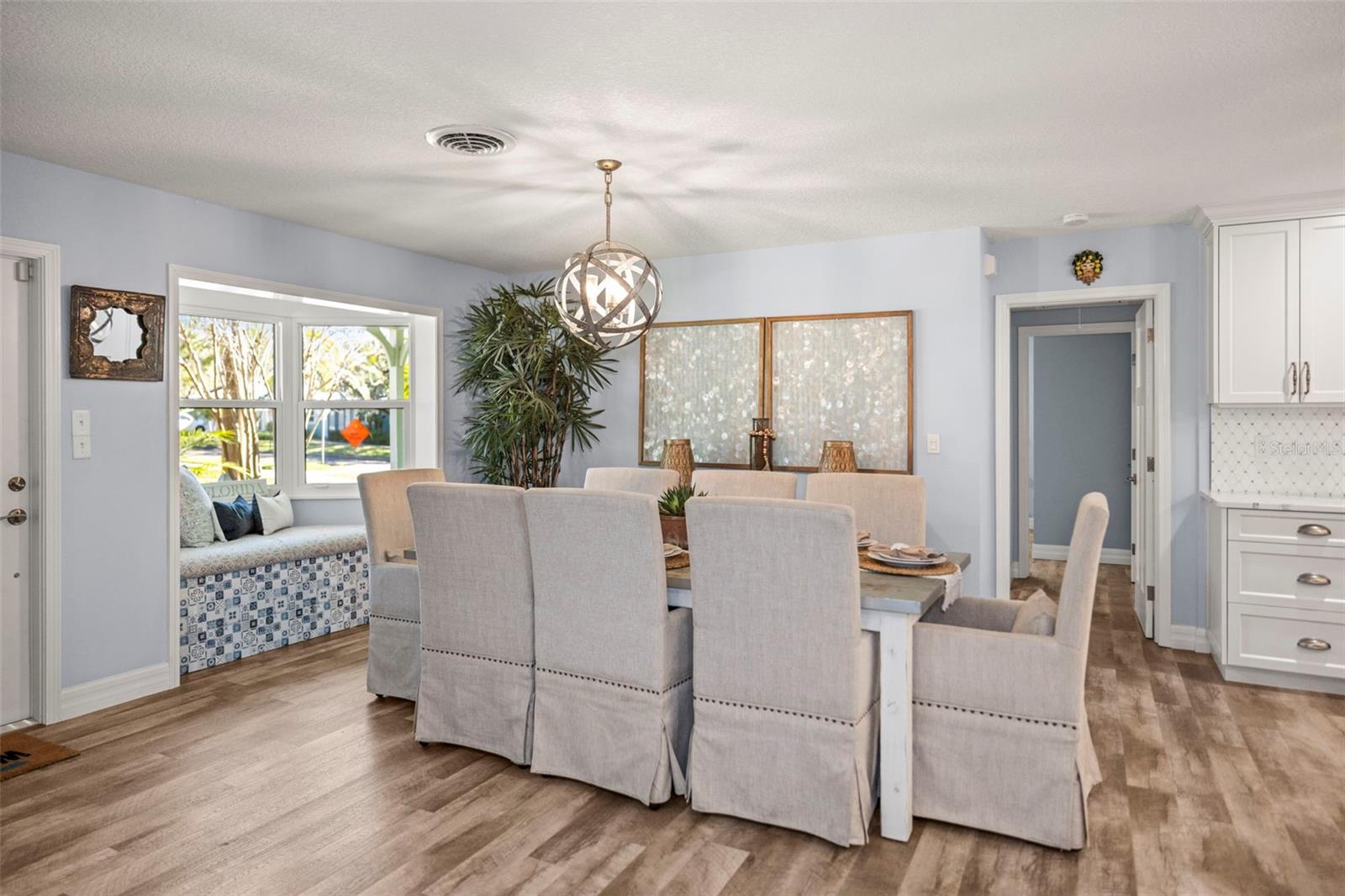 Image 5 of 84 For 400 Broadway