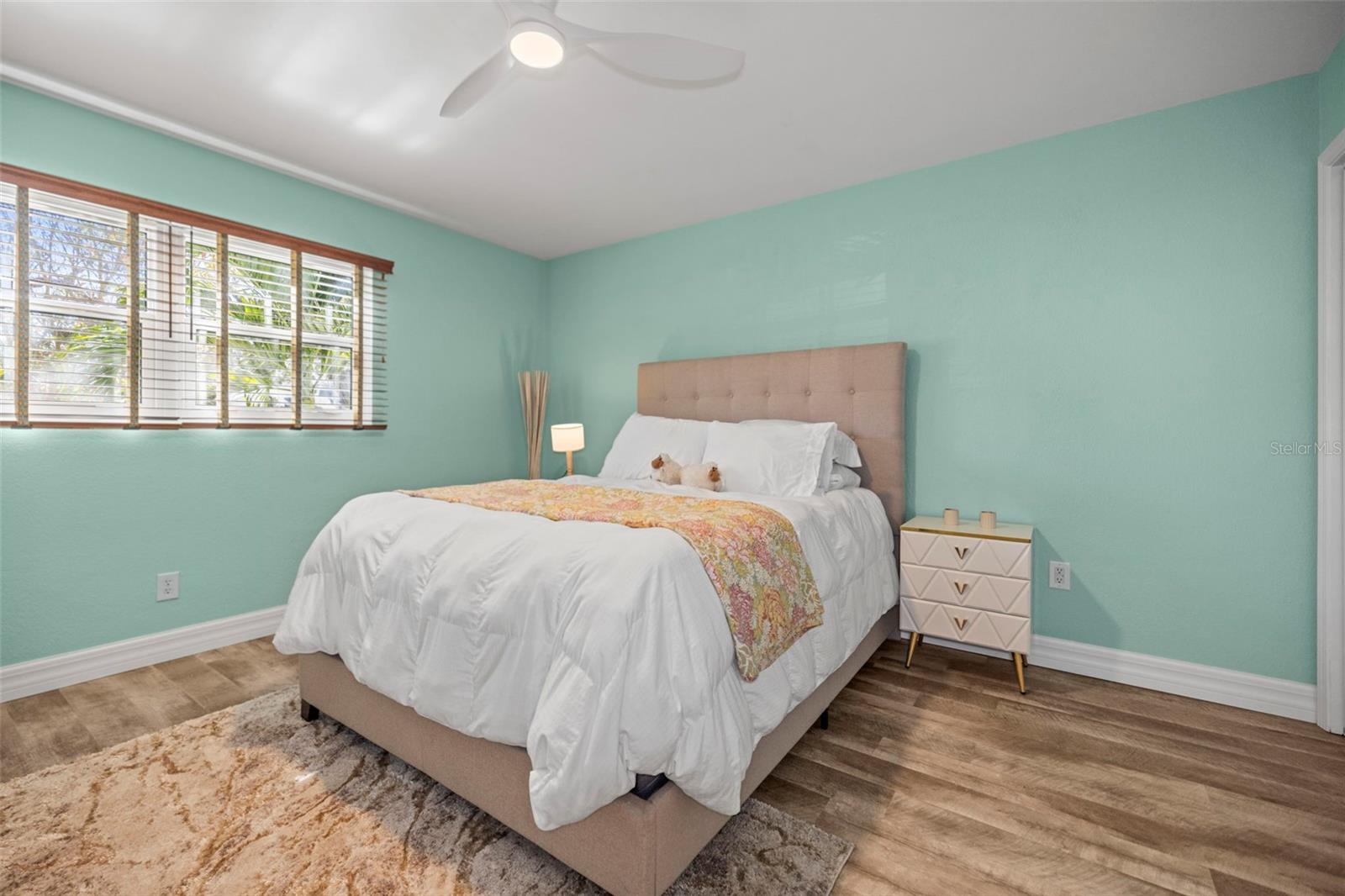 Image 50 of 84 For 400 Broadway