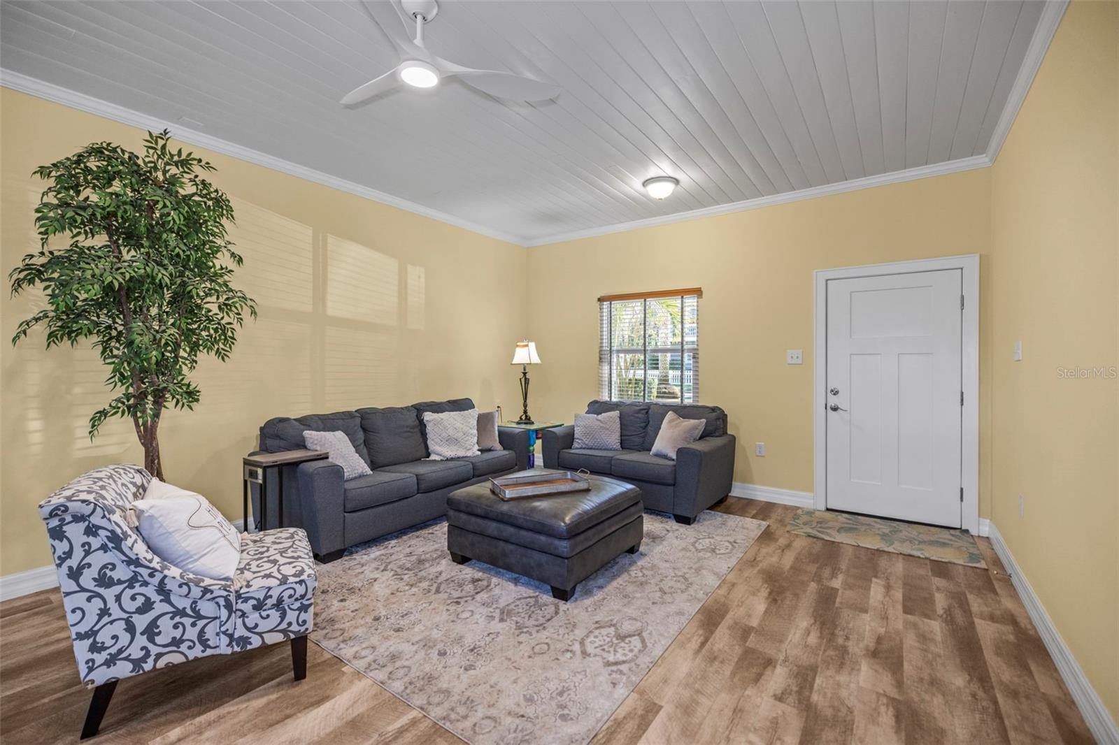 Image 54 of 84 For 400 Broadway