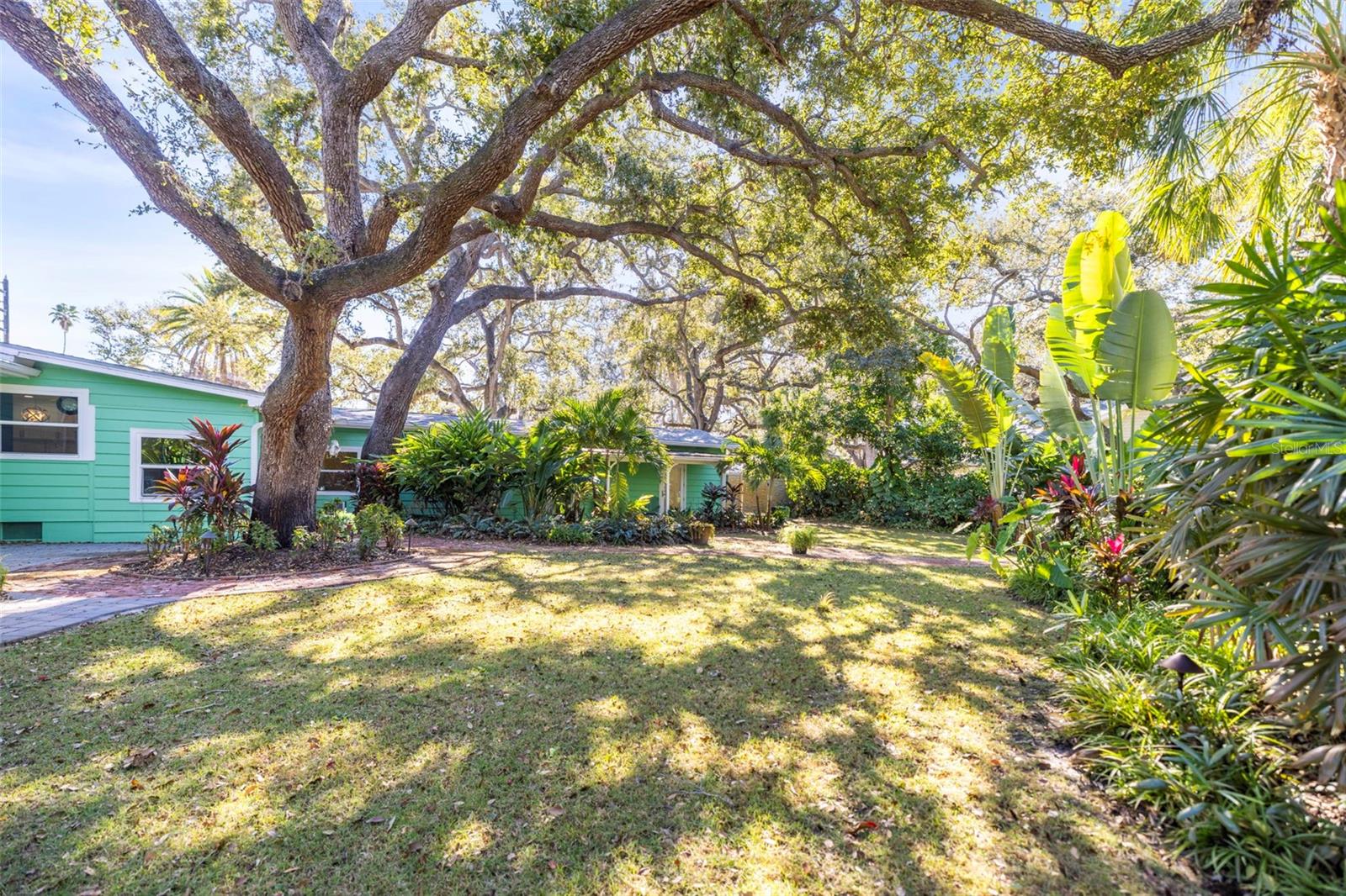 Image 67 of 84 For 400 Broadway