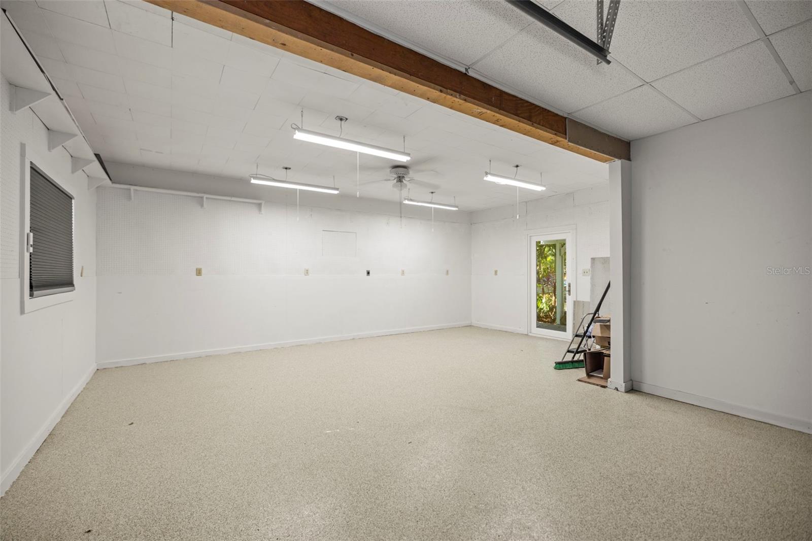 Image 84 of 84 For 400 Broadway