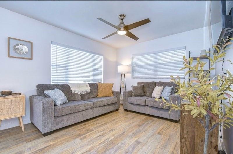 Image 17 of 30 For 4508 Pearl Avenue