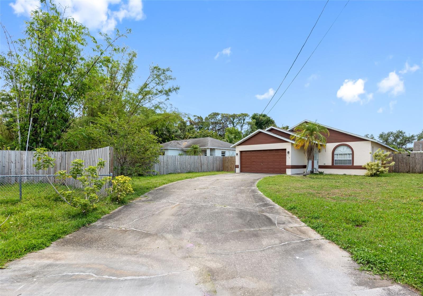 Listing photo id 1 for 7712 40th Terrace N