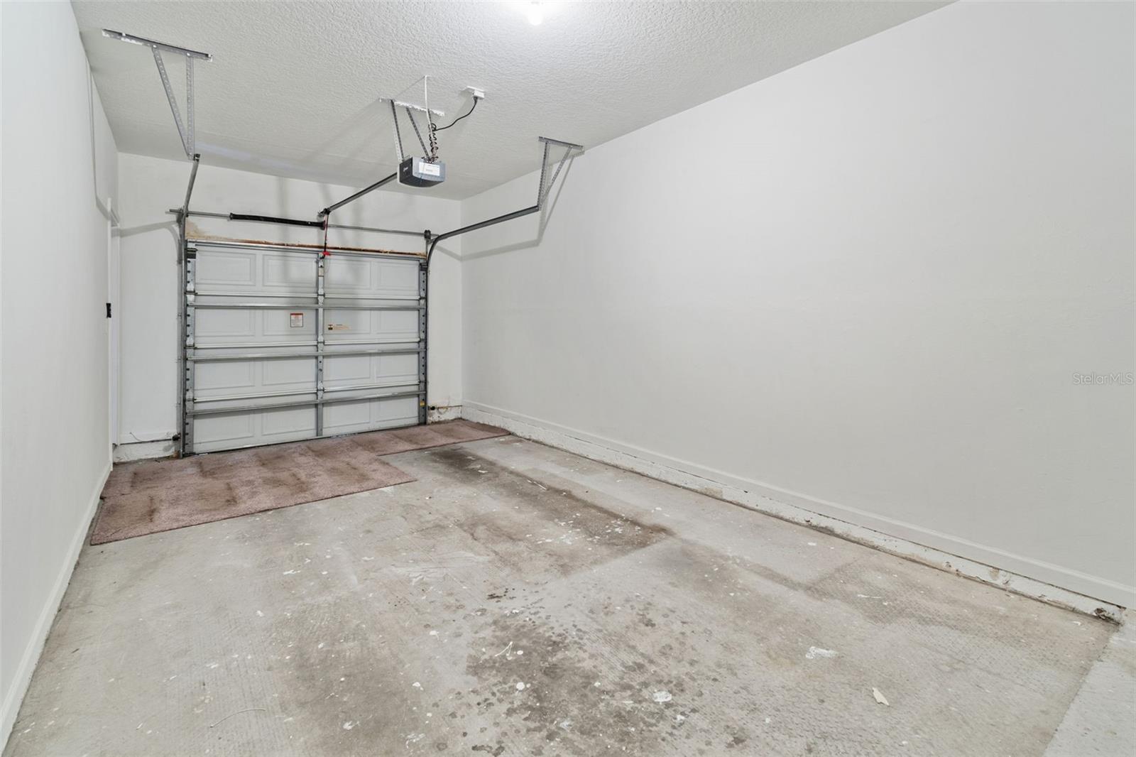 Image 29 of 55 For 10434 Villa View Circle