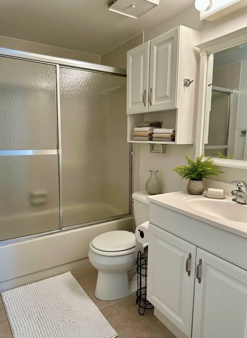 Image 10 of 11 For 3455 Countryside Boulevard 15