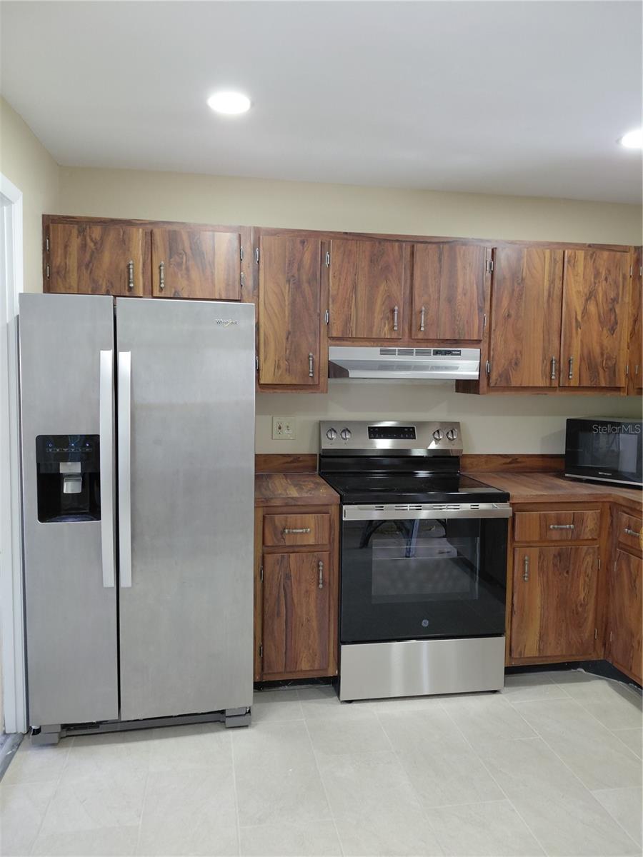 Image 6 of 16 For 7507 Sanibel Circle