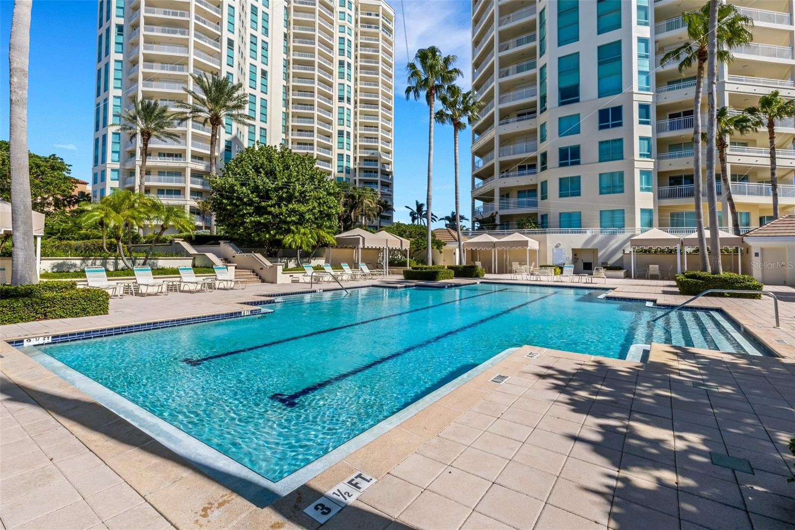 Image 44 of 50 For 1180 Gulf Boulevard 1902