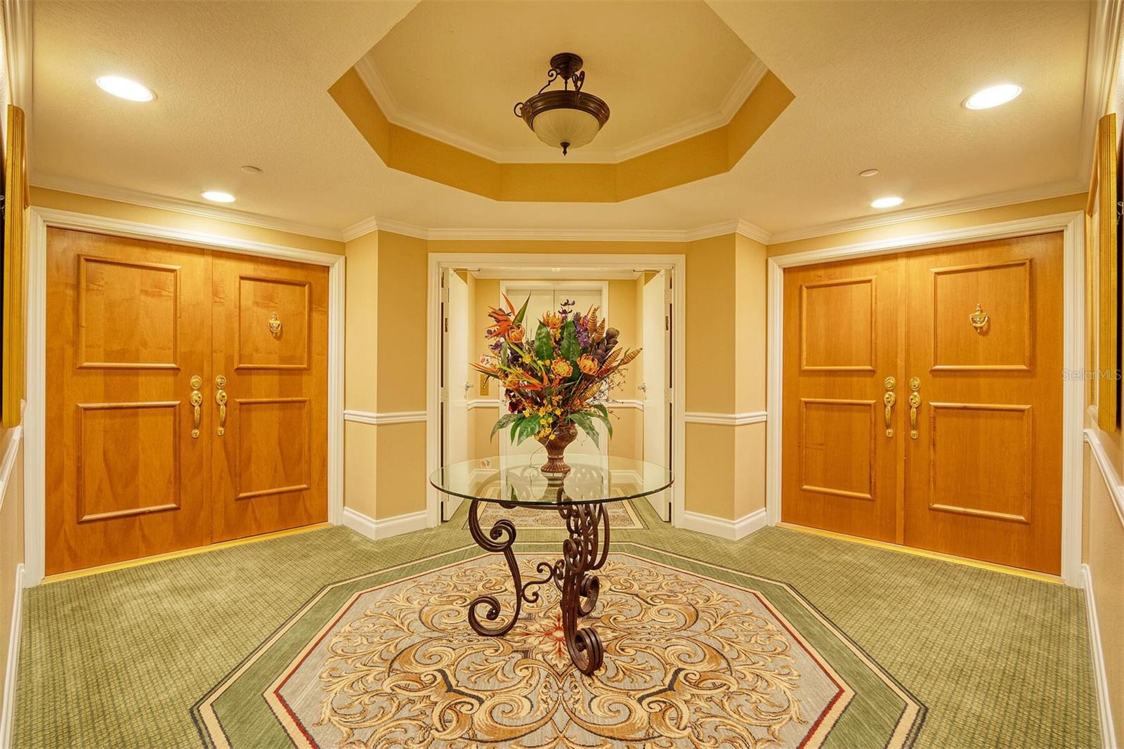 Image 5 of 50 For 1180 Gulf Boulevard 1902