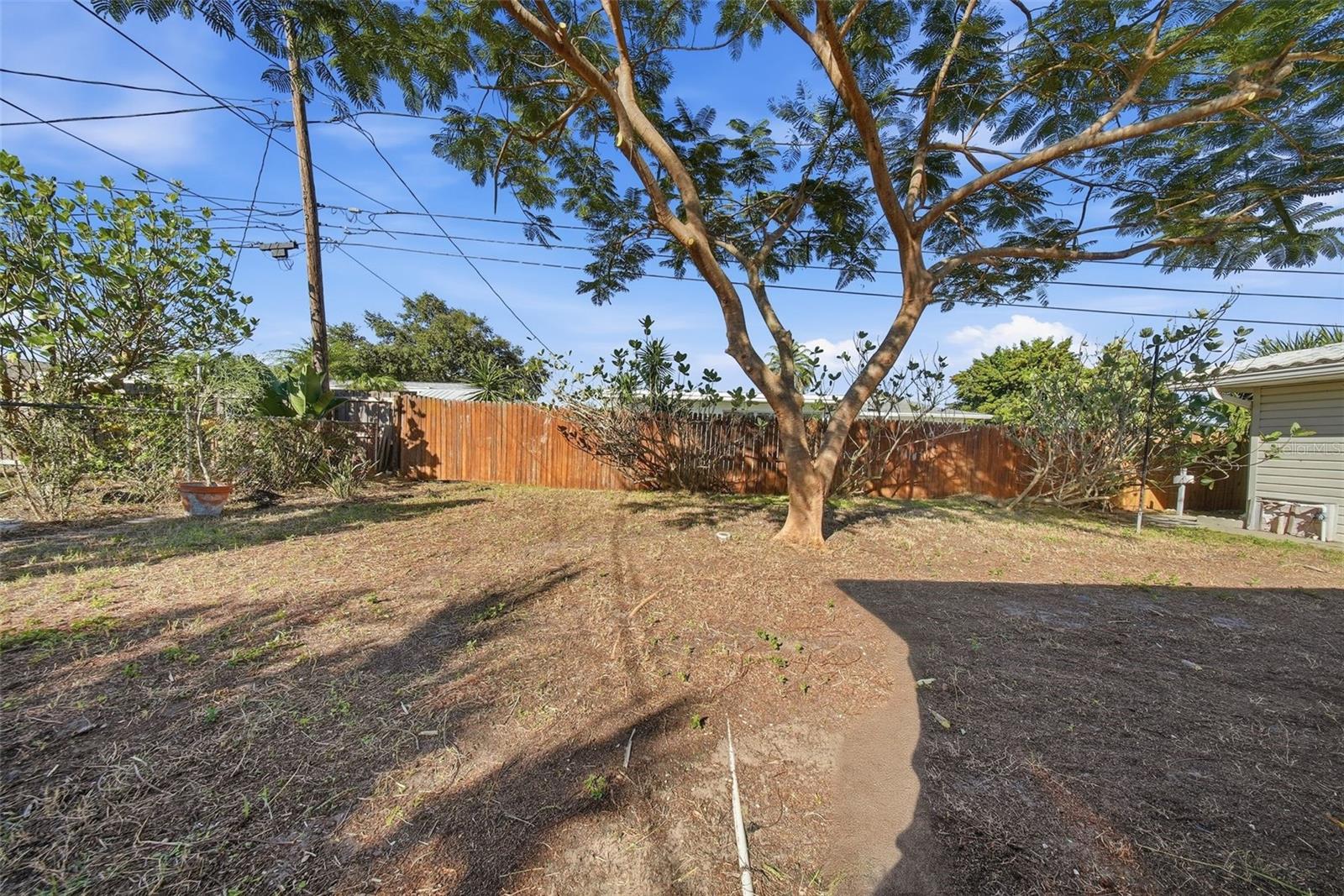 Image 36 of 37 For 11373 62nd Avenue