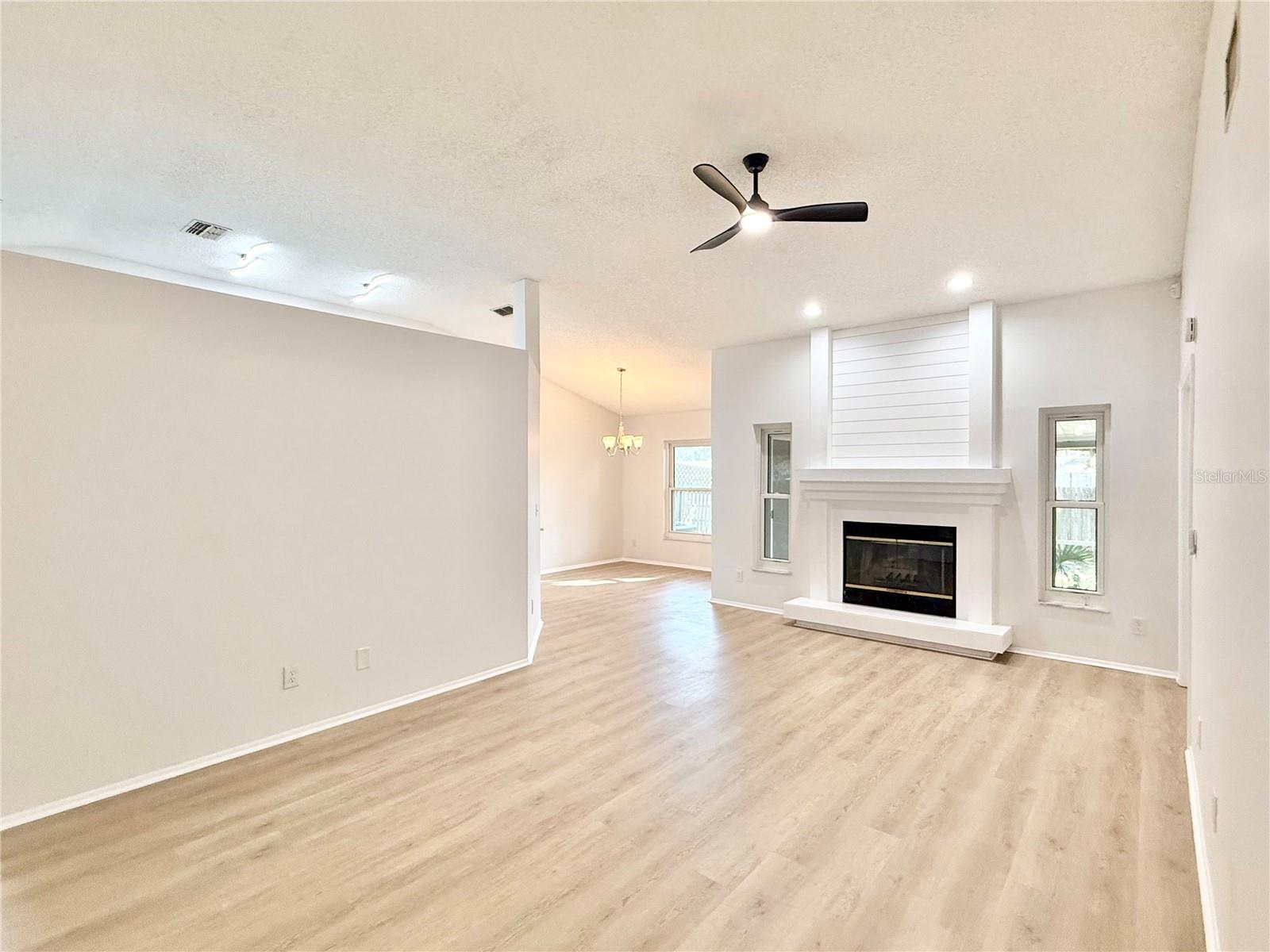 Image 5 of 29 For 9810 Terrace Trail Lane