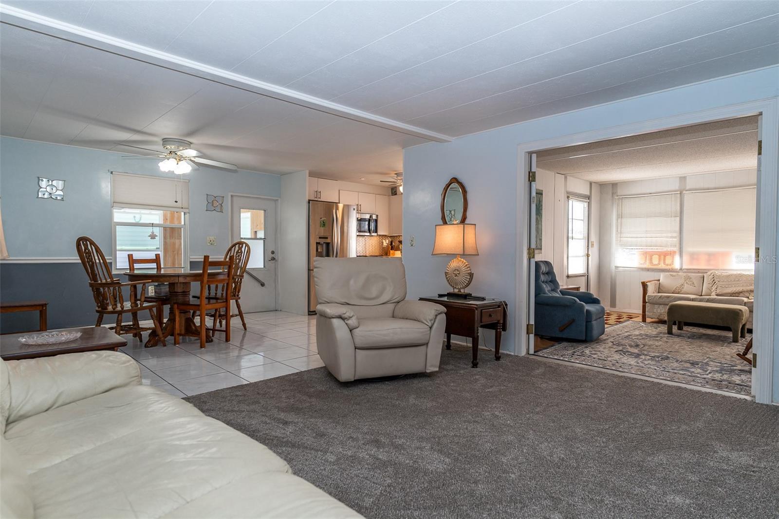 Image 18 of 37 For 7880 54th Avenue N 106