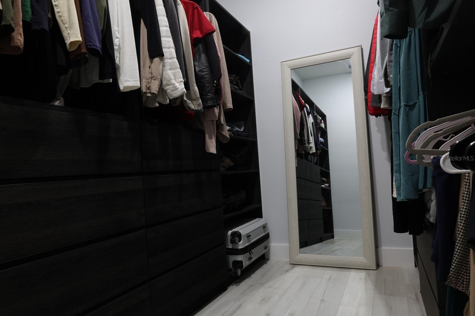 Image 24 of 29 For 2522 Castle Road