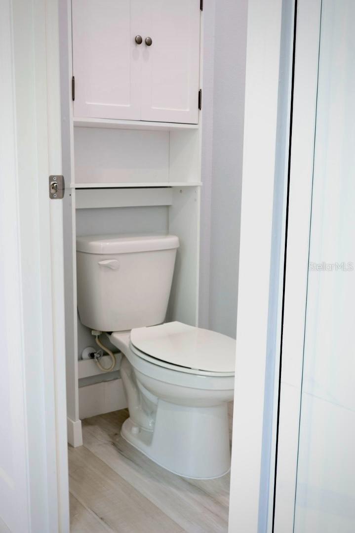 Image 7 of 29 For 2522 Castle Road