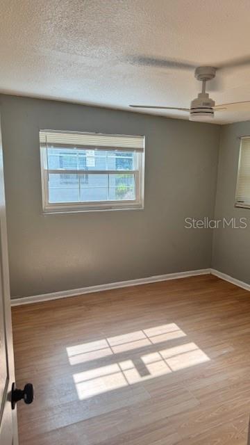 Image 7 of 23 For 3022 Deleuil Avenue