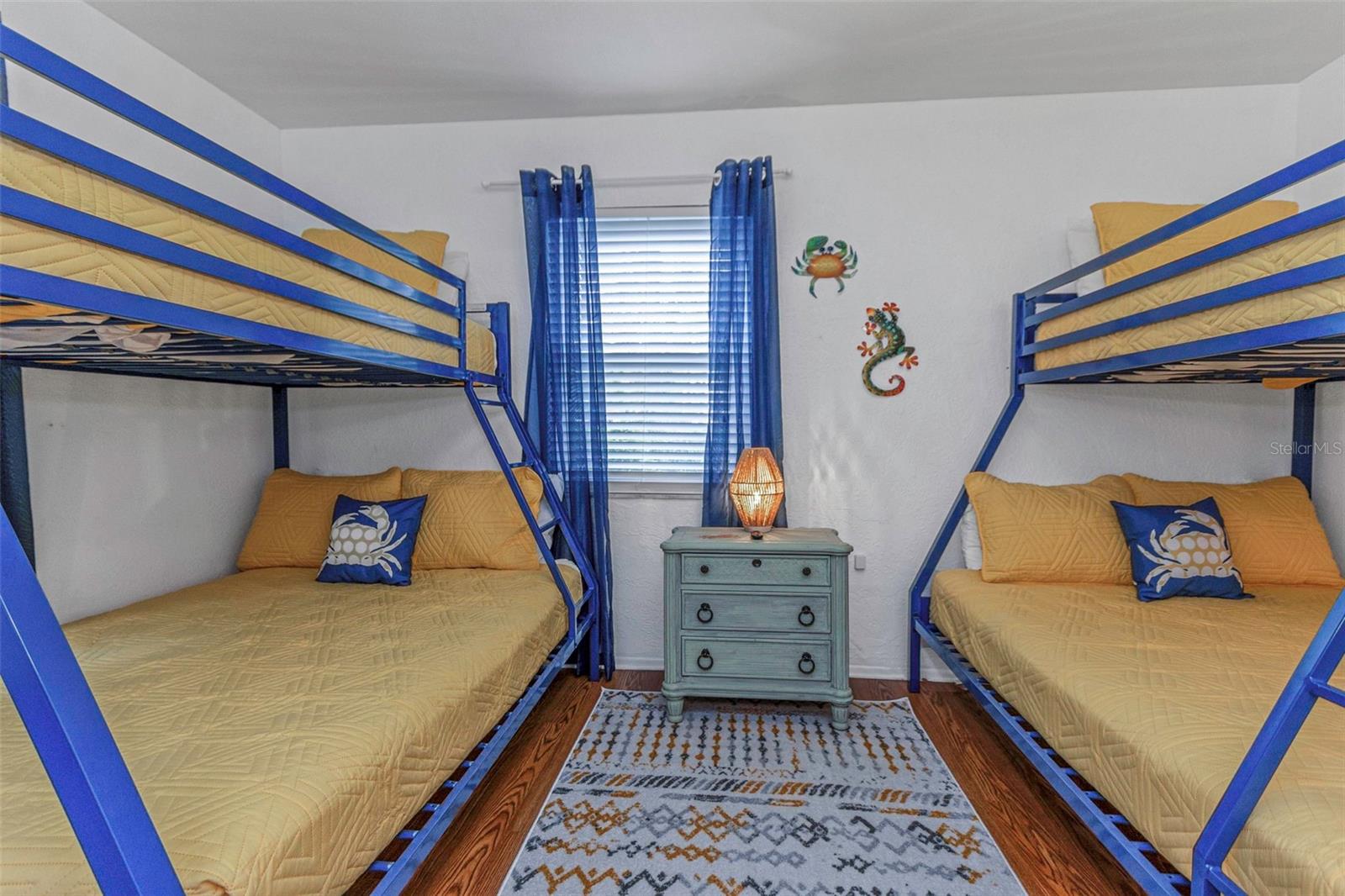 Image 42 of 93 For 11530 66th Avenue N