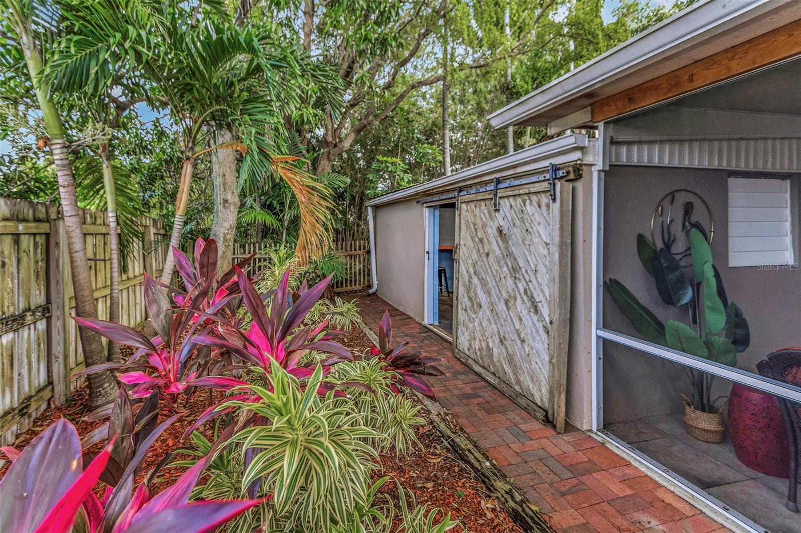 Image 66 of 93 For 11530 66th Avenue N