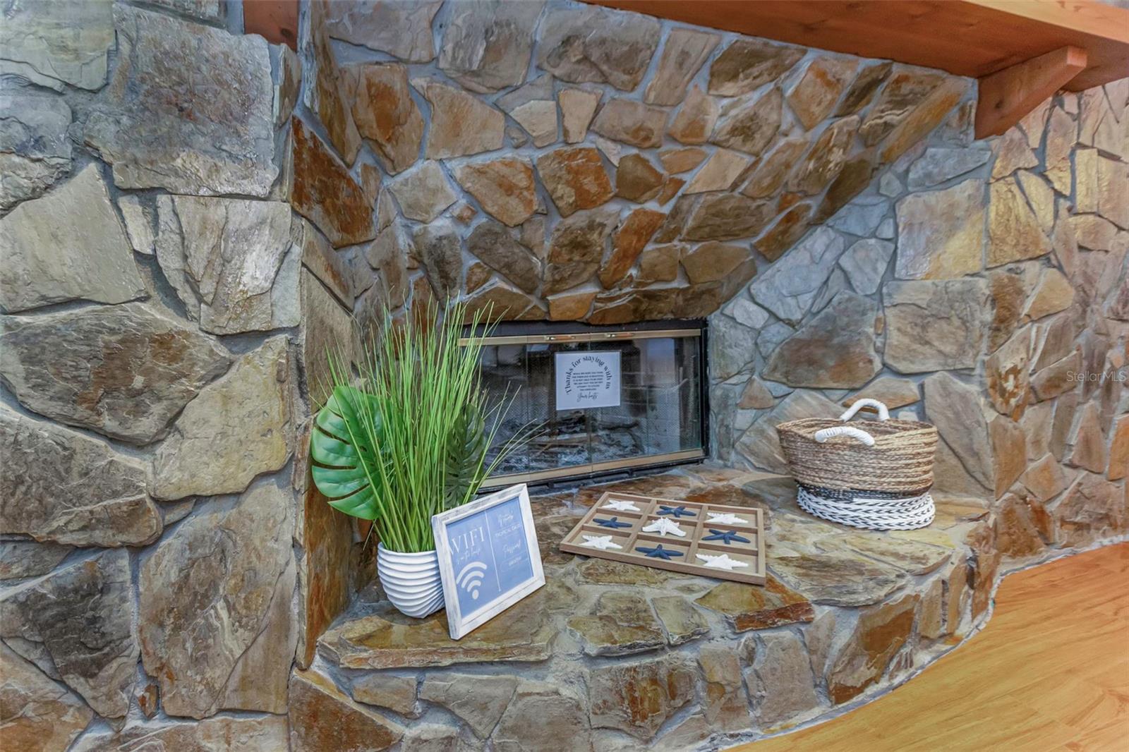 Image 9 of 93 For 11530 66th Avenue N