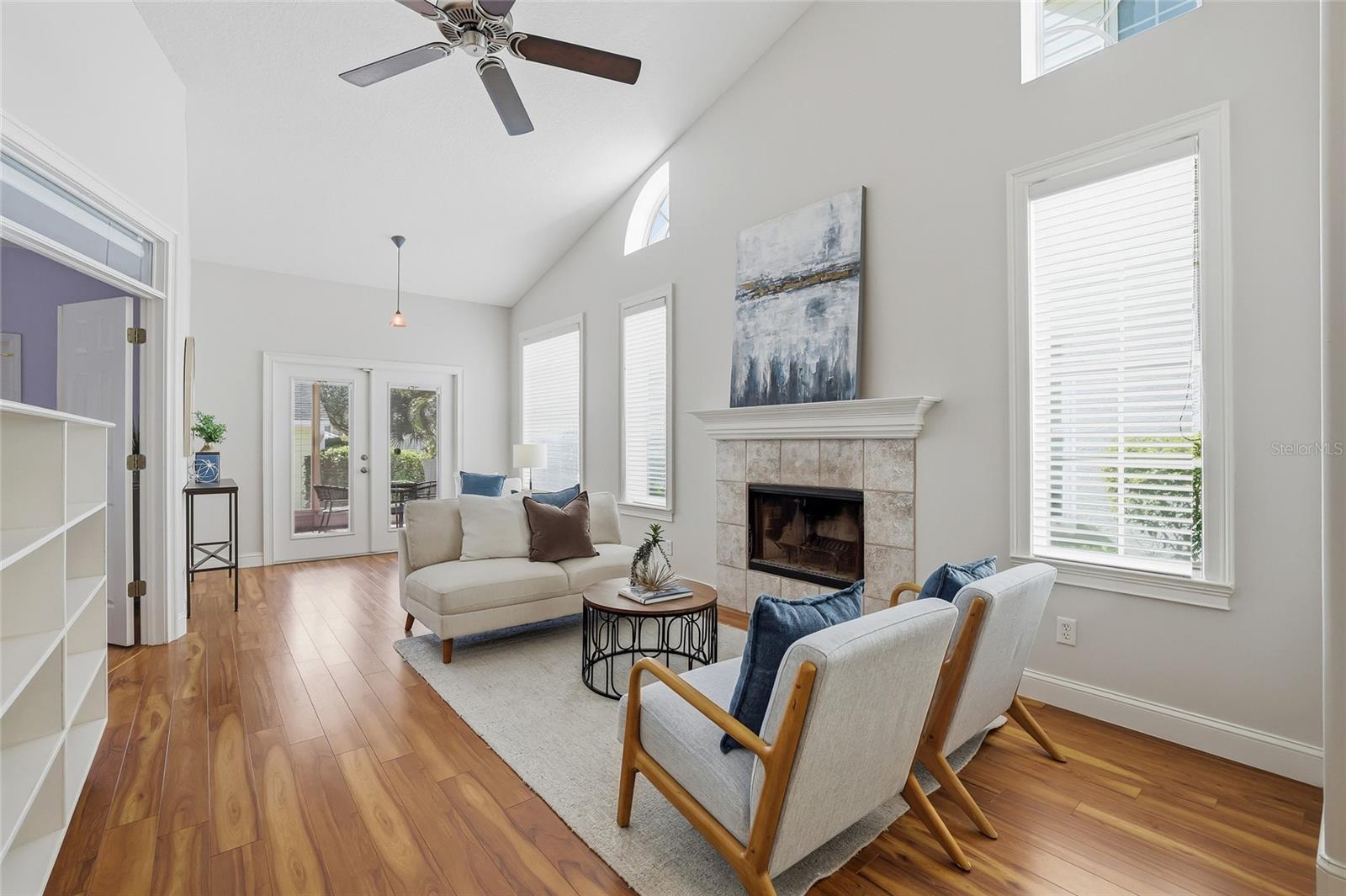 Image 21 of 63 For 427-429 Grant Street