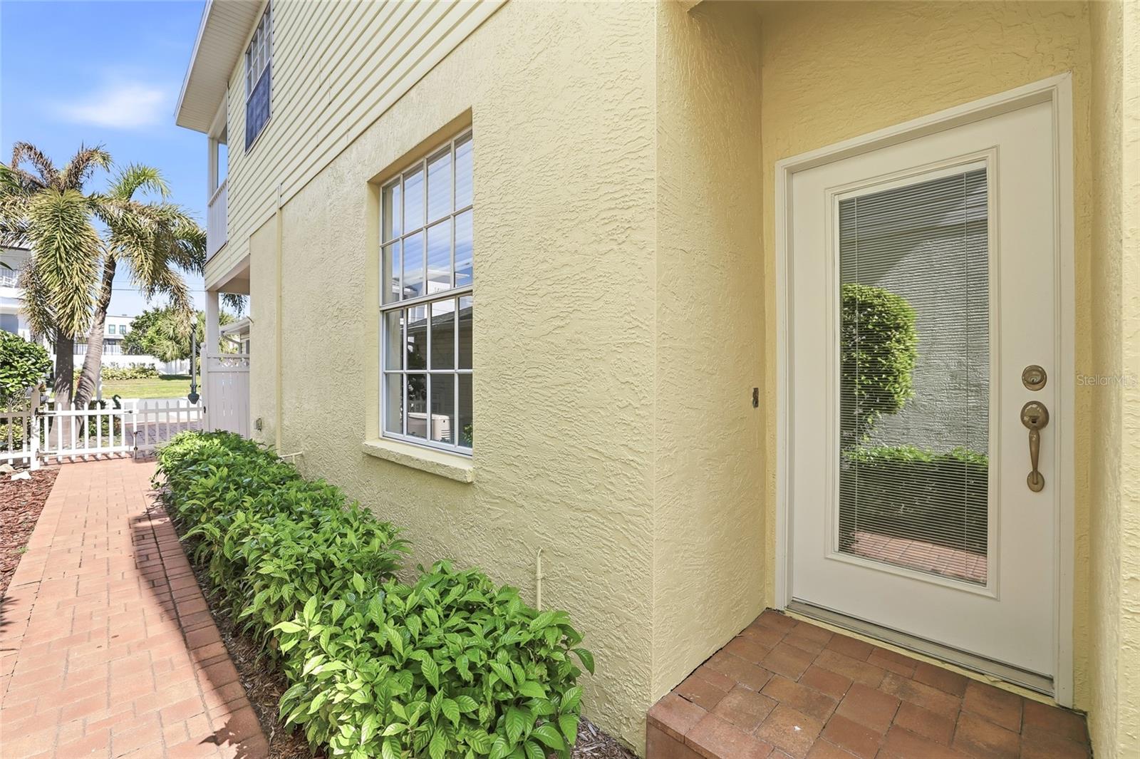 Image 7 of 63 For 427-429 Grant Street