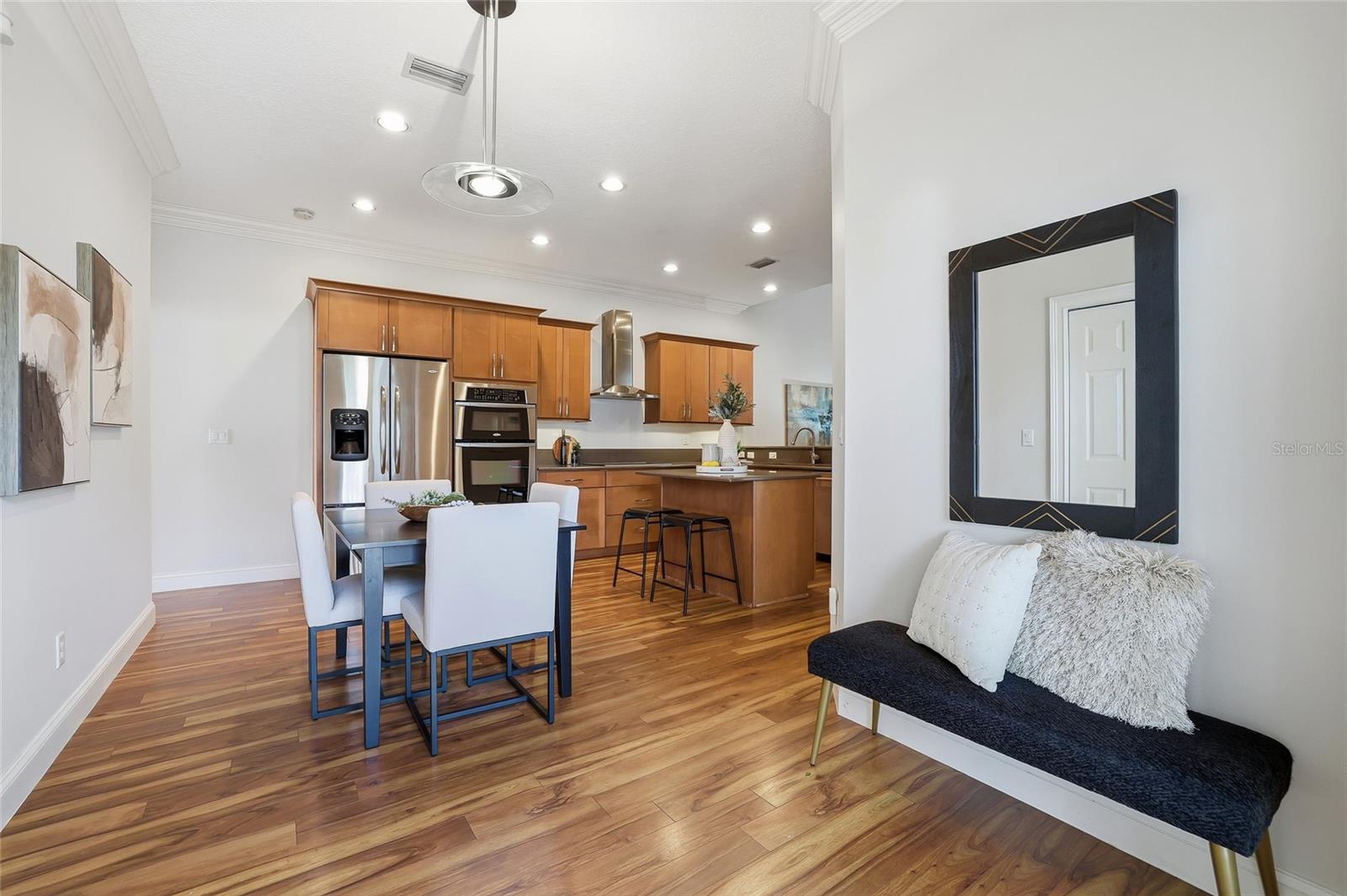 Image 8 of 63 For 427-429 Grant Street