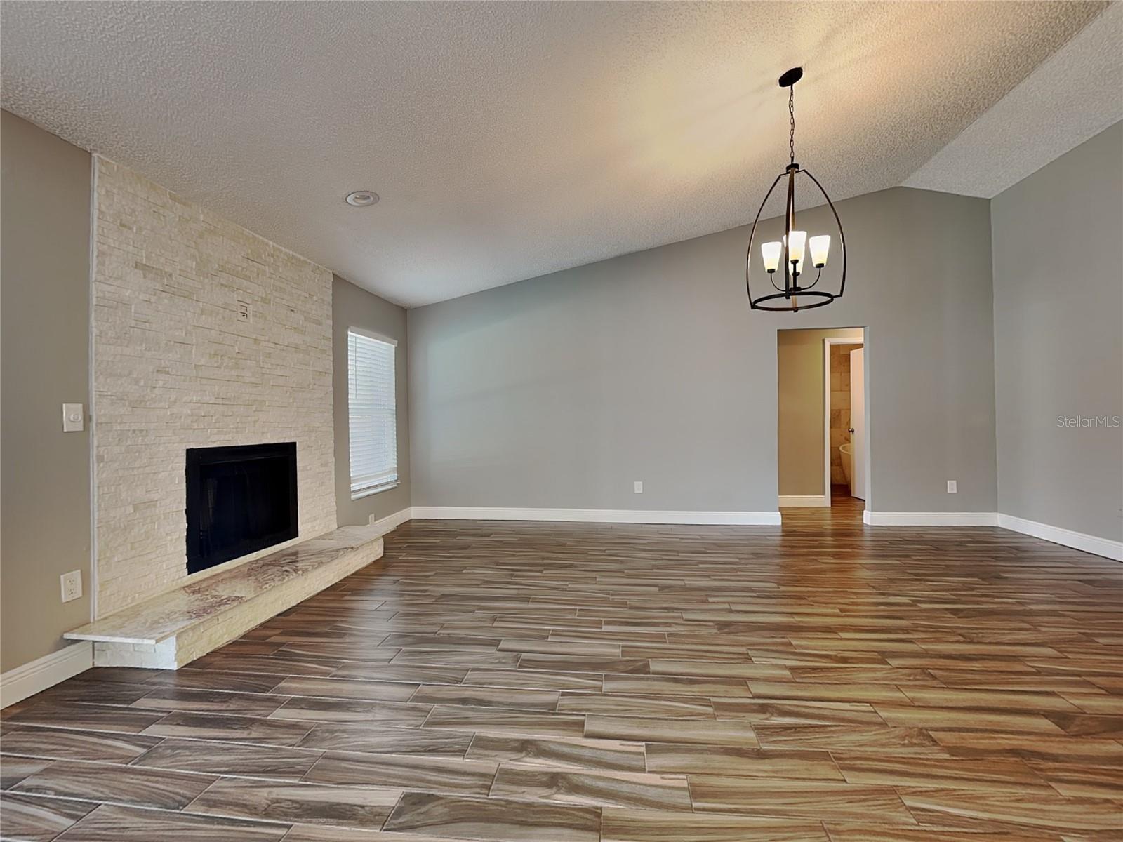 Image 2 of 17 For Address Not Provided