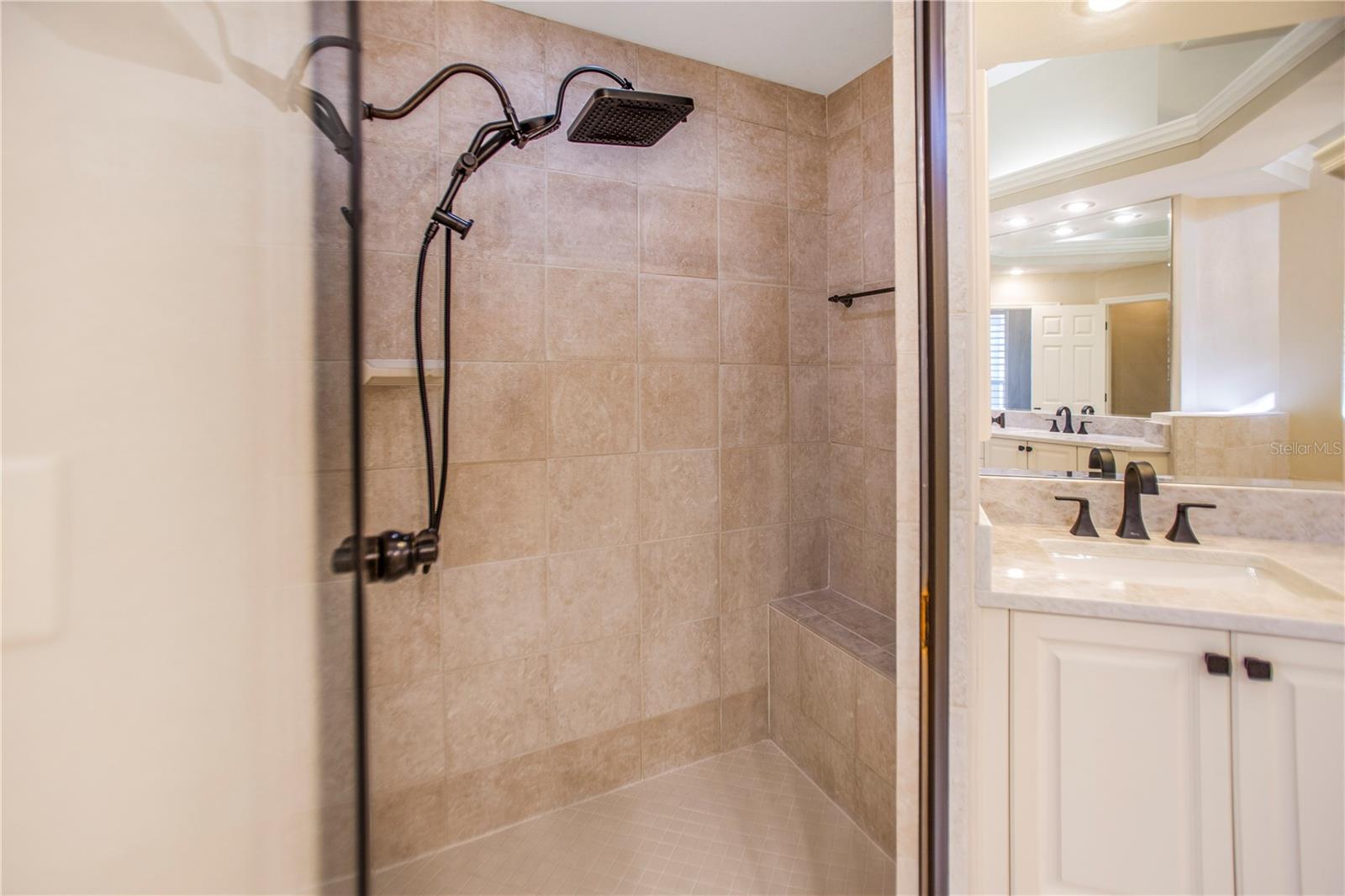 Image 31 of 97 For 7394 Kindal Point