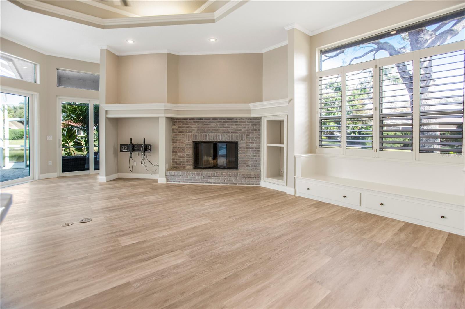 Image 38 of 97 For 7394 Kindal Point