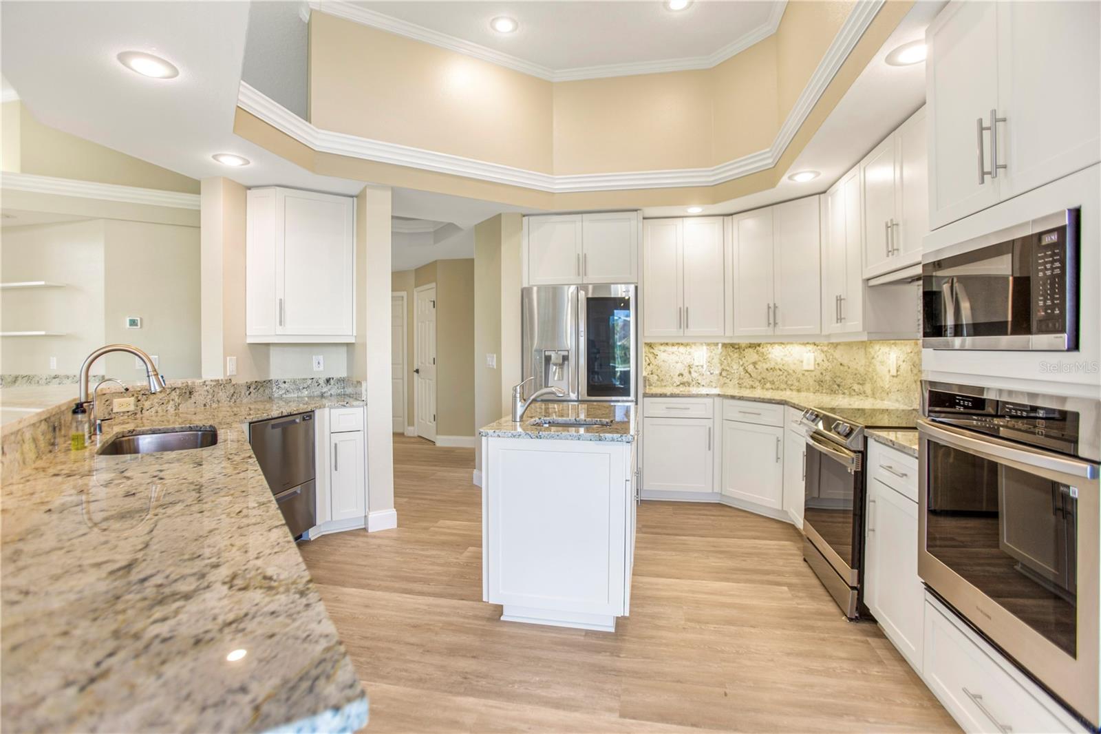 Image 44 of 97 For 7394 Kindal Point