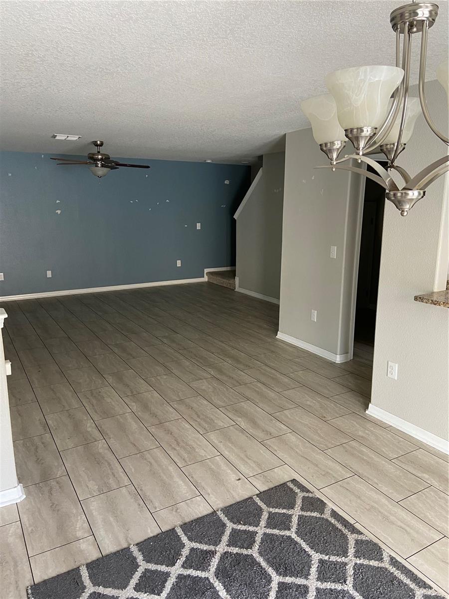 Image 5 of 19 For 9798 Trumpet Vine Loop