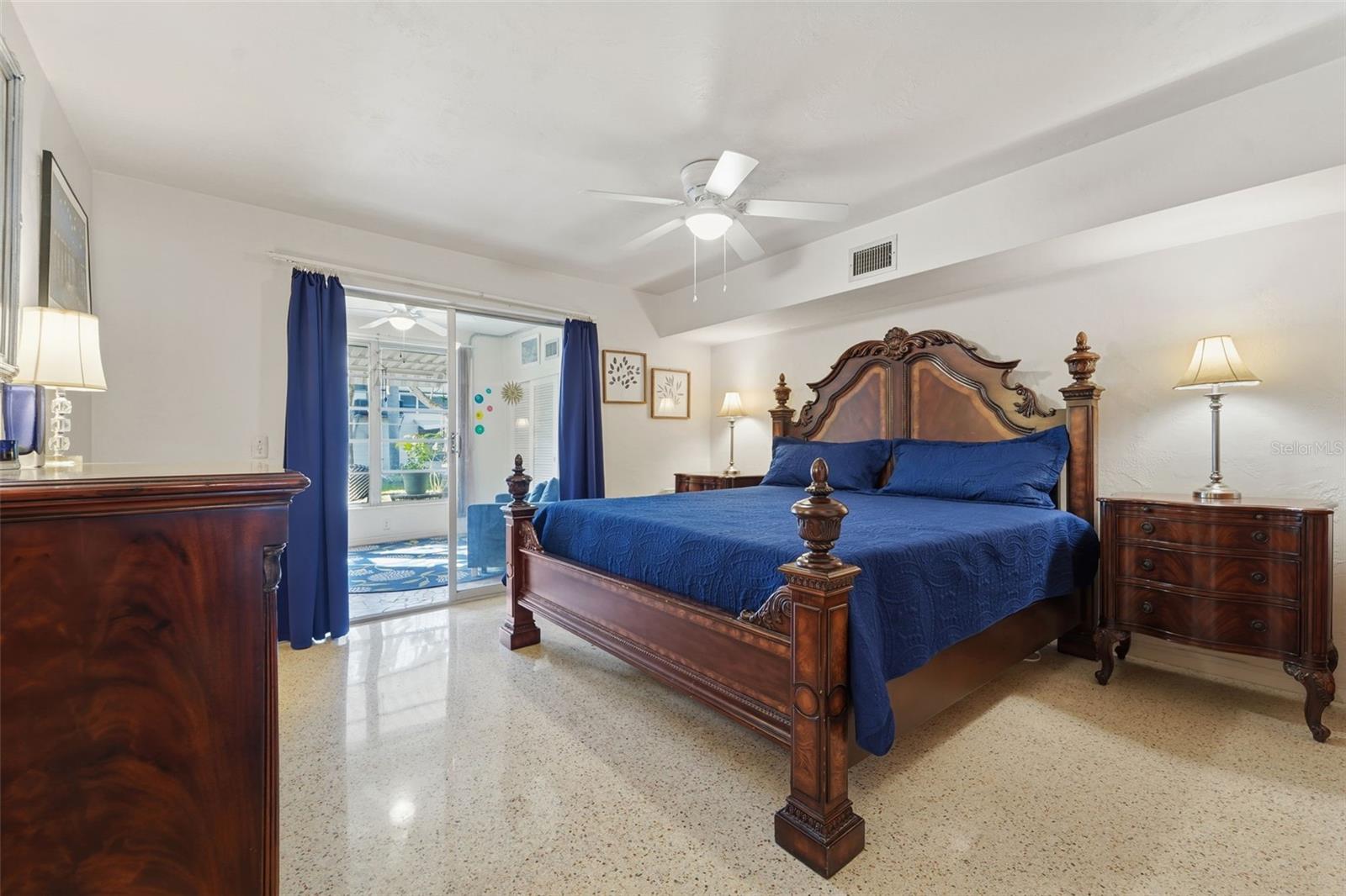 Image 11 of 30 For 4144 56th Street N 710