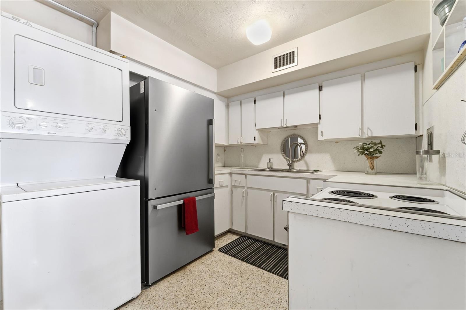 Image 8 of 30 For 4144 56th Street N 710