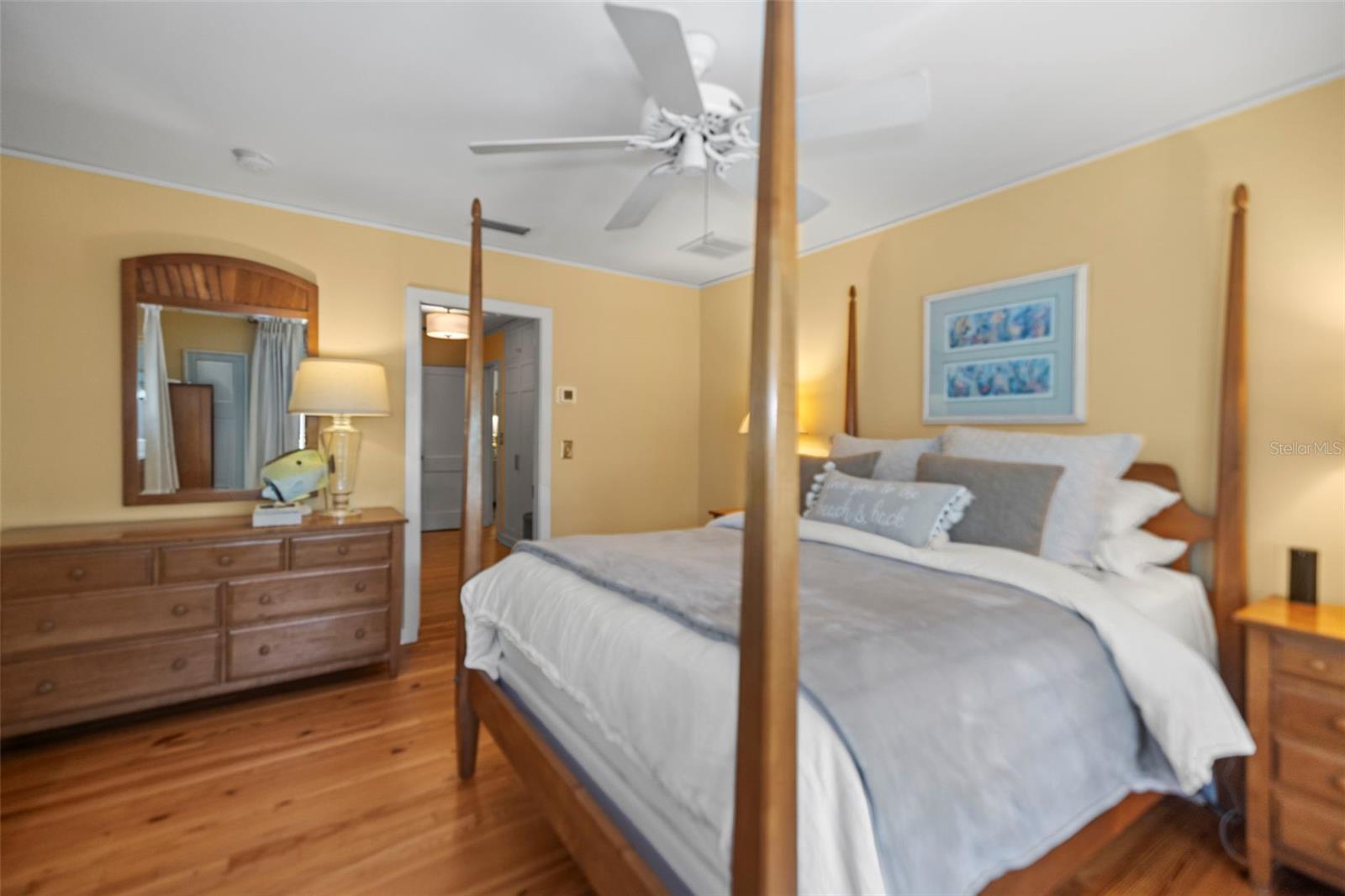 Image 25 of 72 For 637 Scotland Street