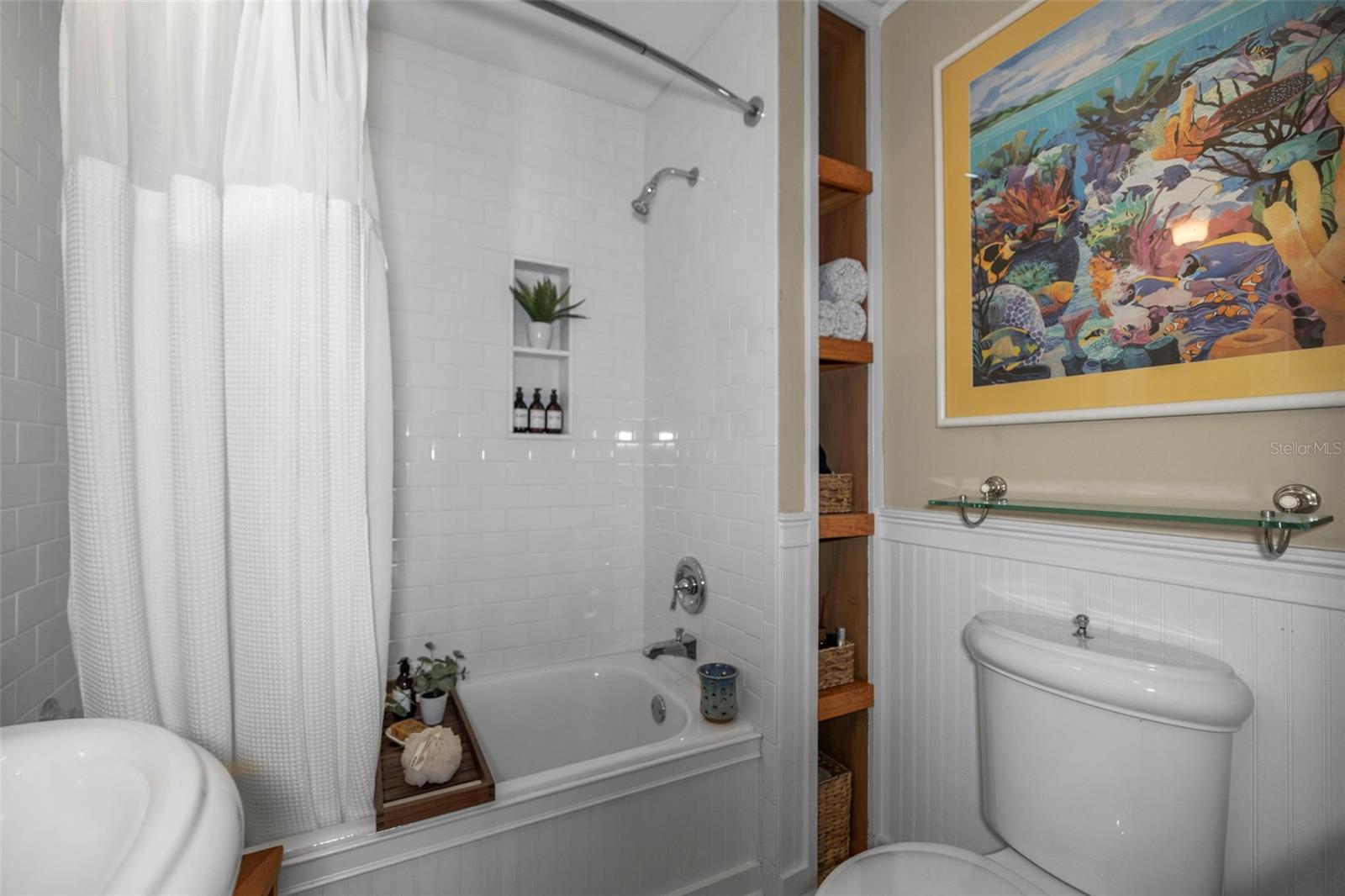 Image 43 of 72 For 637 Scotland Street