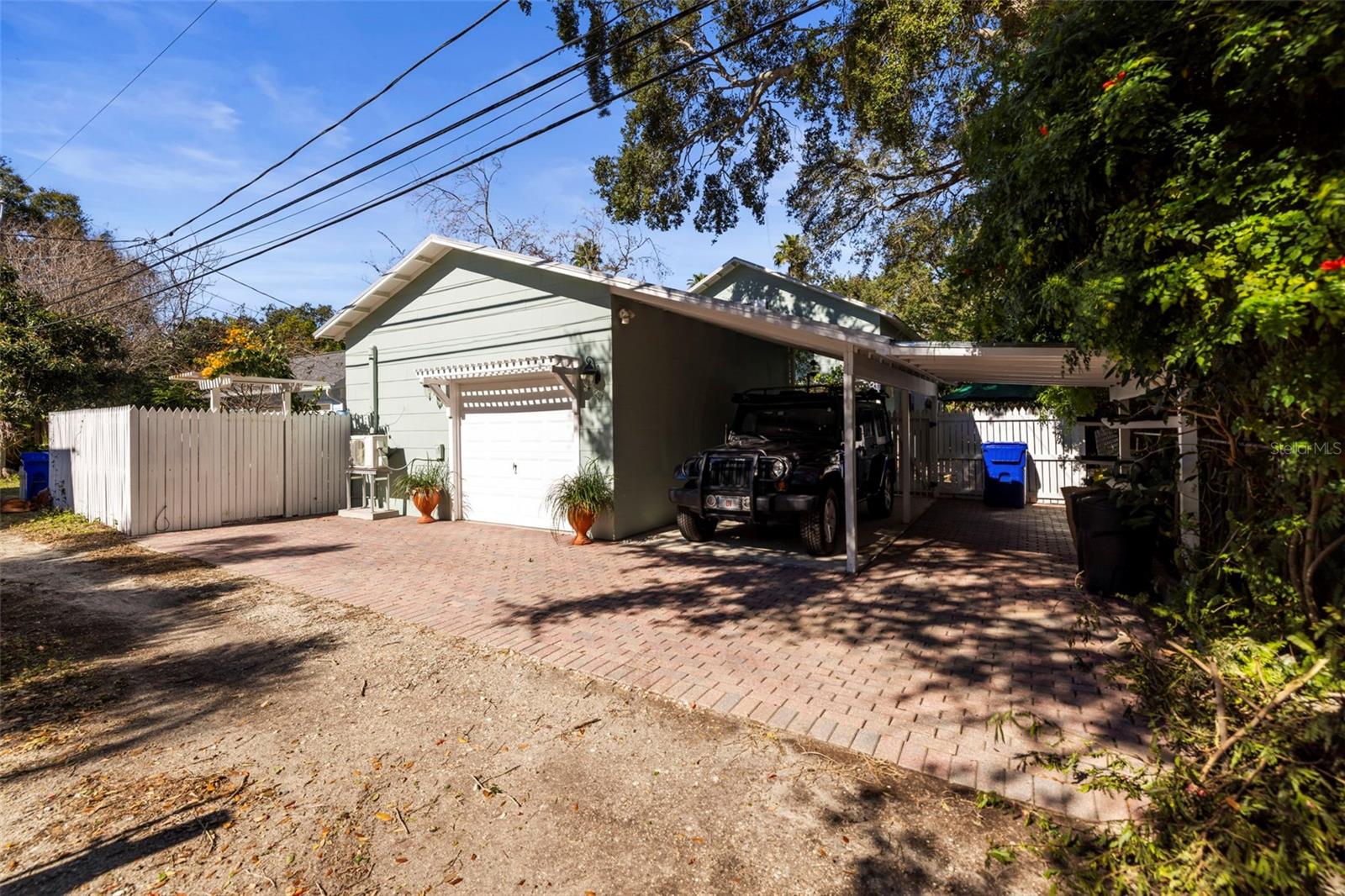 Image 49 of 72 For 637 Scotland Street