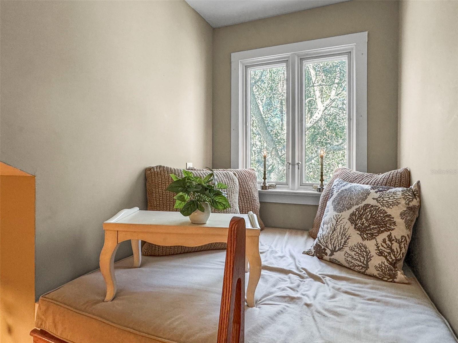 Image 65 of 72 For 637 Scotland Street