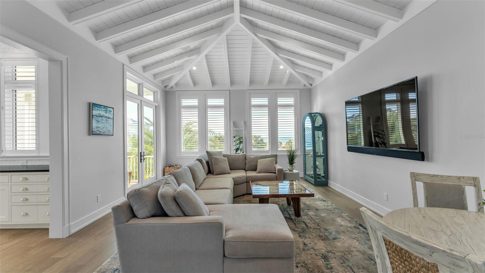 Image 3 of 100 For 1013 Eldorado Avenue