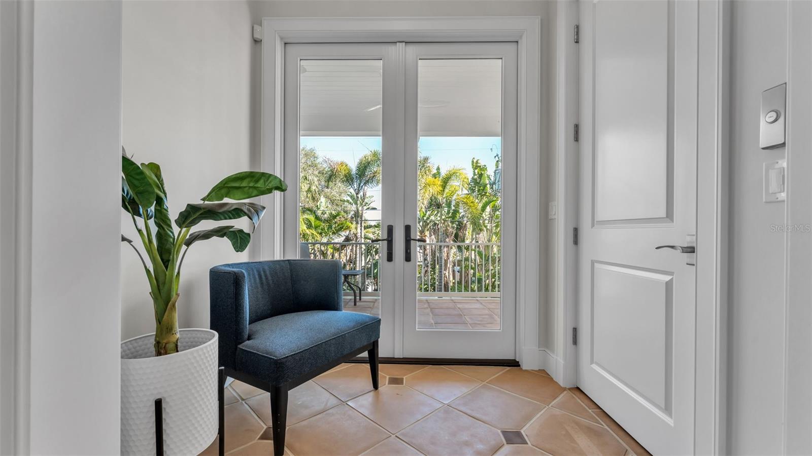 Image 45 of 100 For 1013 Eldorado Avenue